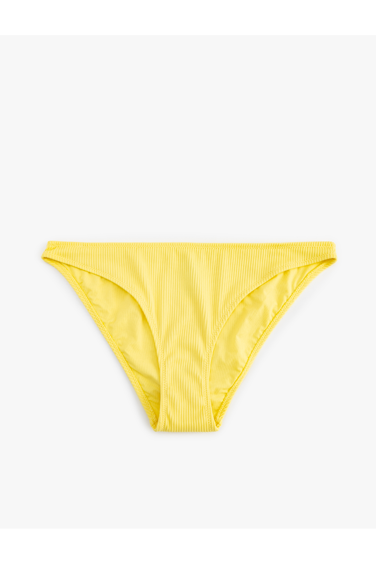 Dokulu Bikini Altı