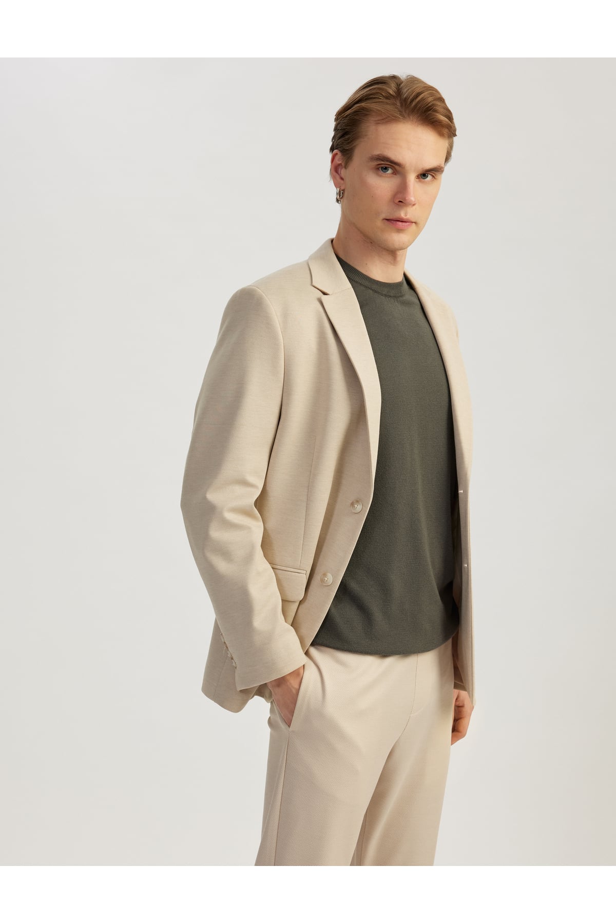 Düğmeli Cepli Viskon Karışımlı Pike Kumaş Mono Yaka Slim Fit Blazer Ceket