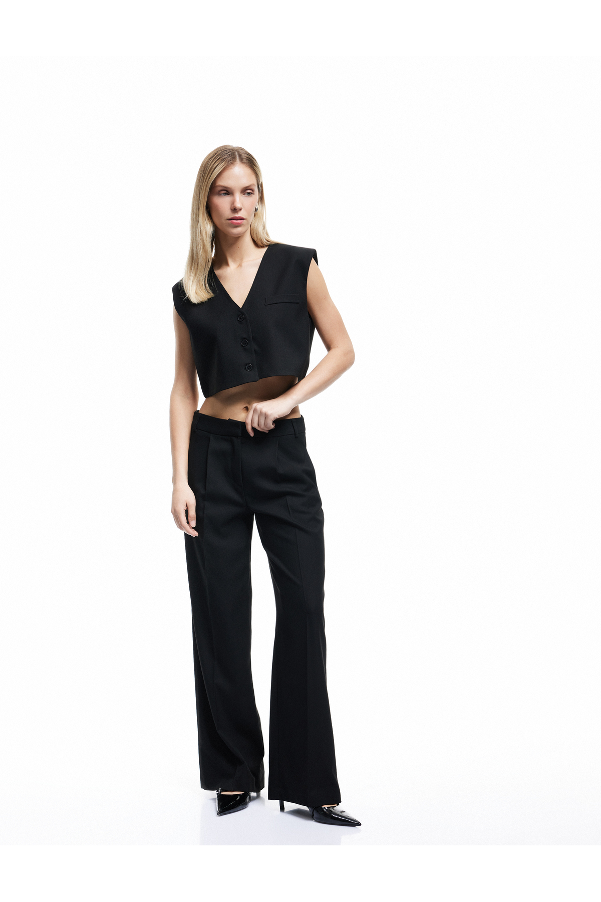 Düğmeli V Yaka Kolsuz Crop Blazer Yelek