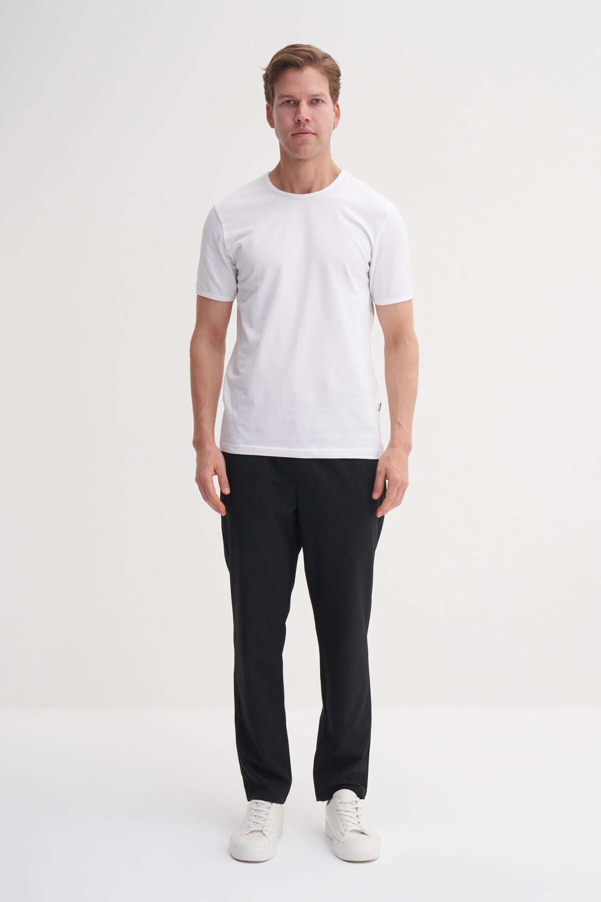 Erkek Beyaz Bisiklet Yaka T-shirt 46180