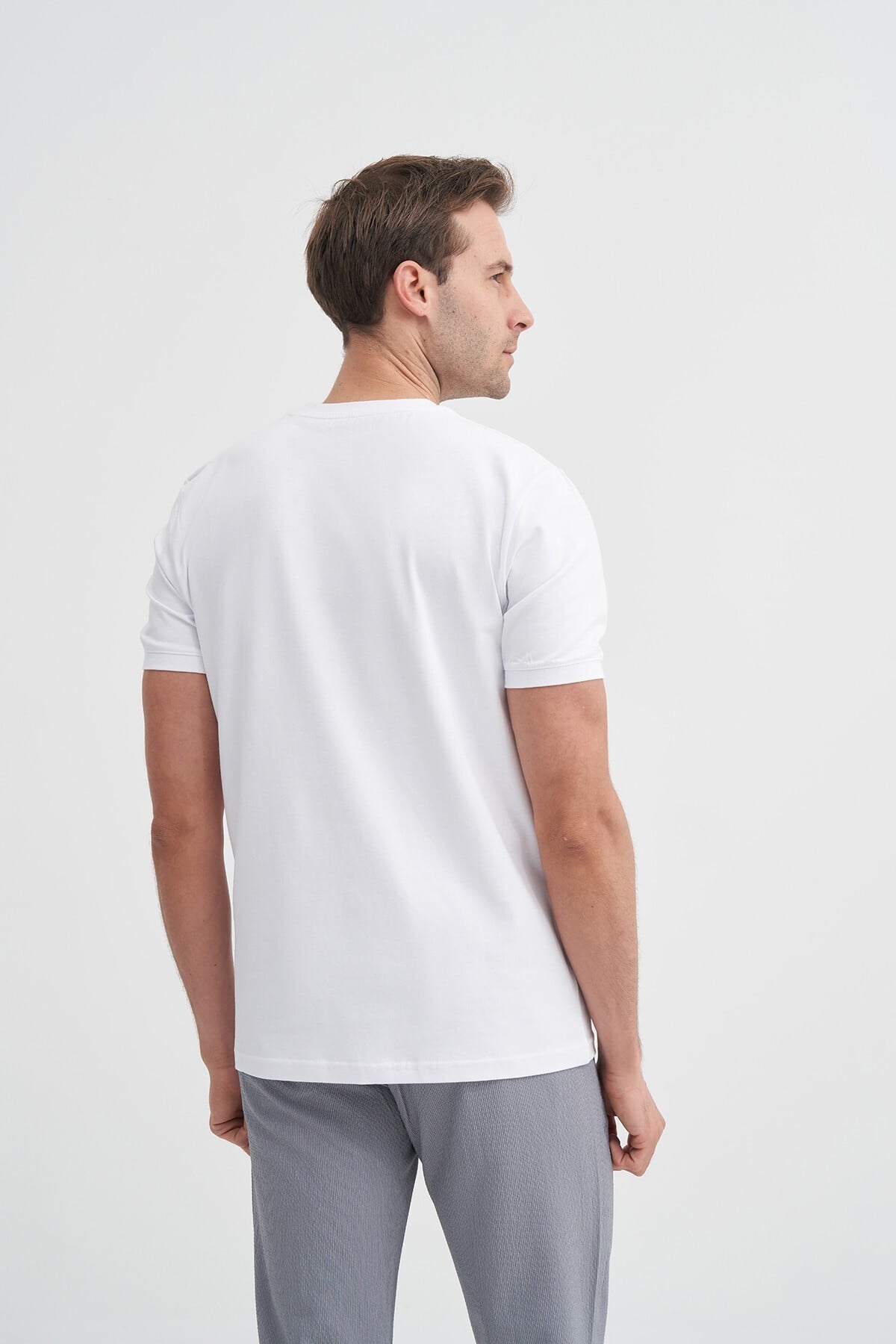 Erkek Beyaz Bisiklet Yaka T-shirt 46200