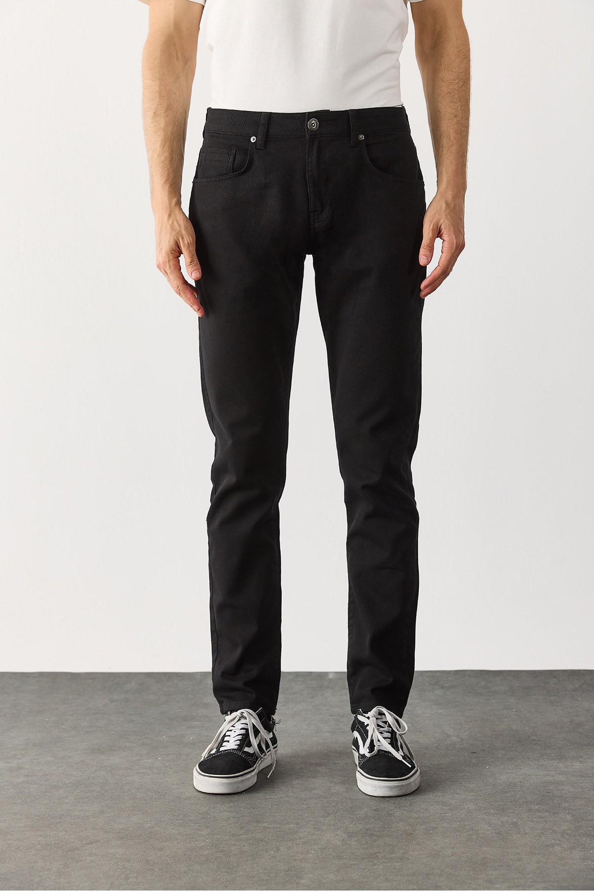 Erkek Edward Slim Straight Renkli Jean Pantolon - Siyah