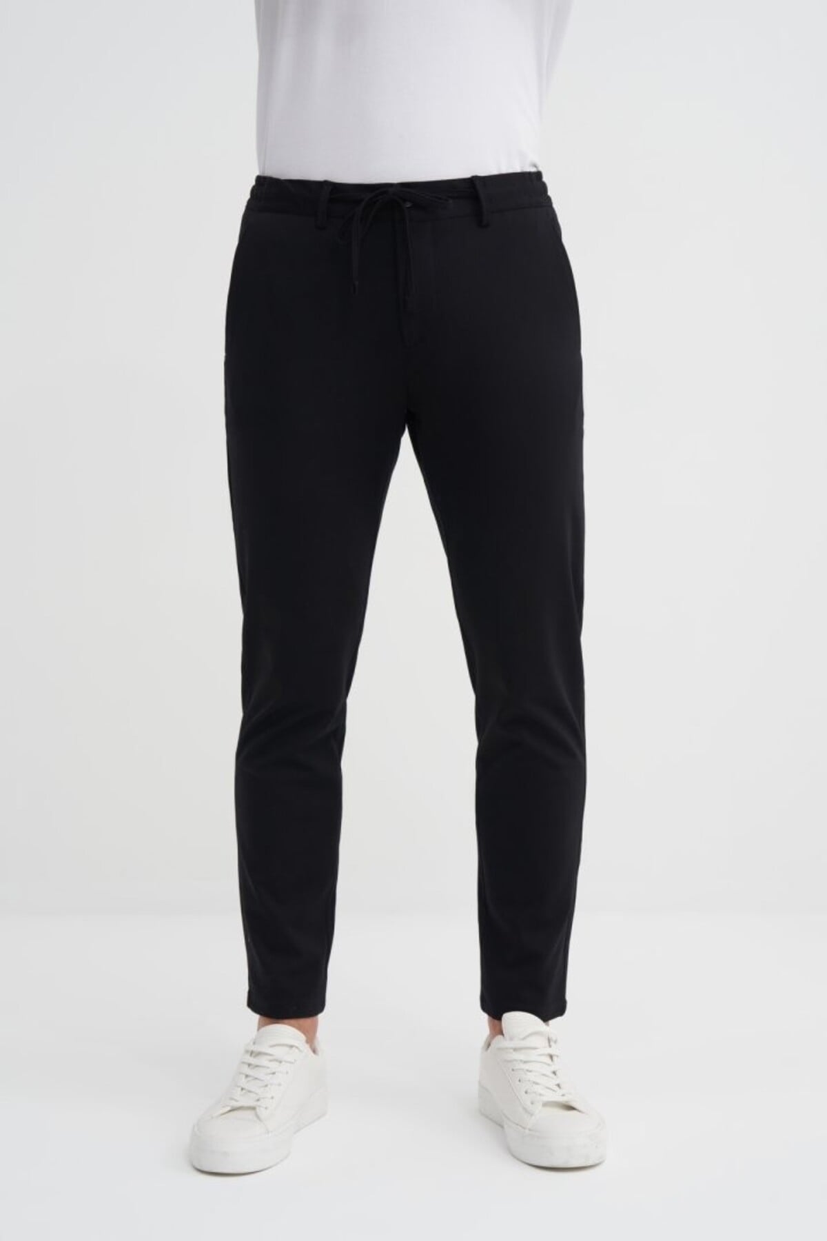 ERKEK PREMIUM SPOR PANTOLON SLİM FİT SİYAH 0270