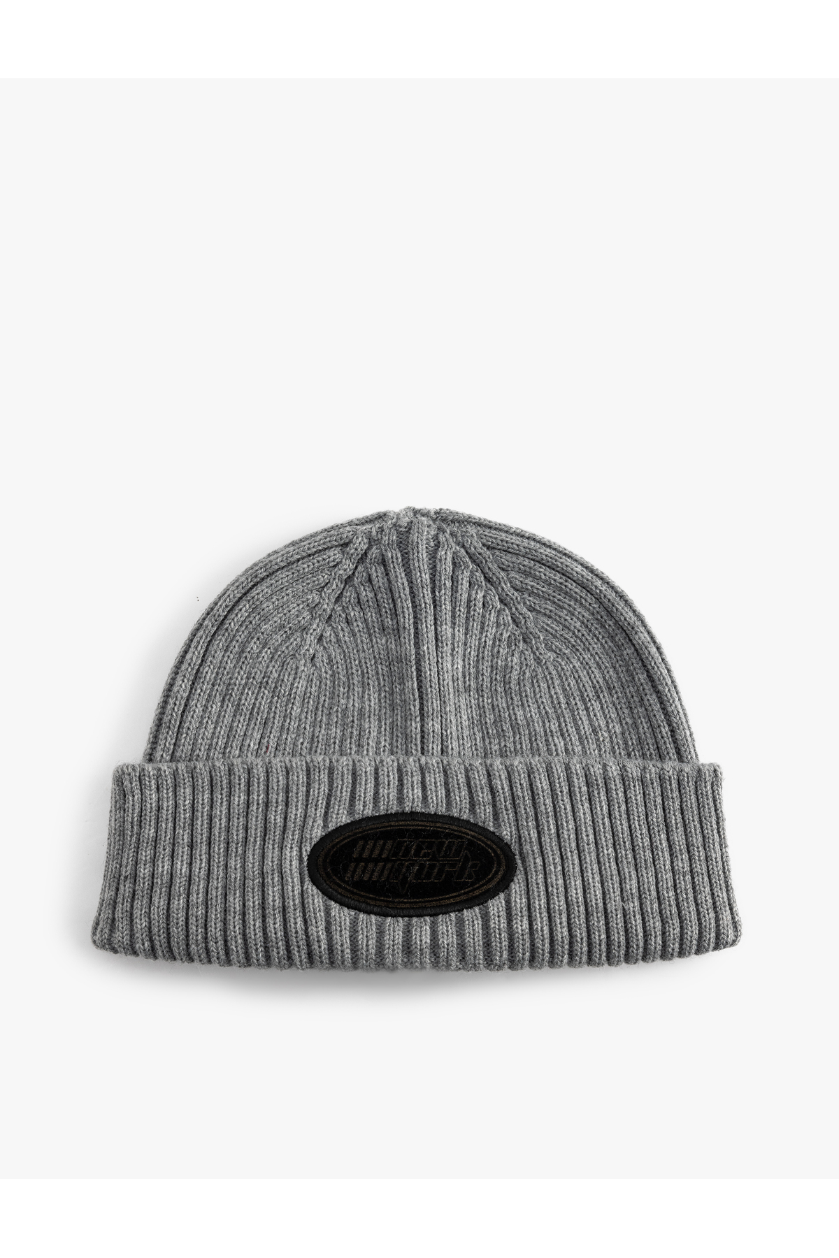 Etiket İşlemeli Katlı Bere