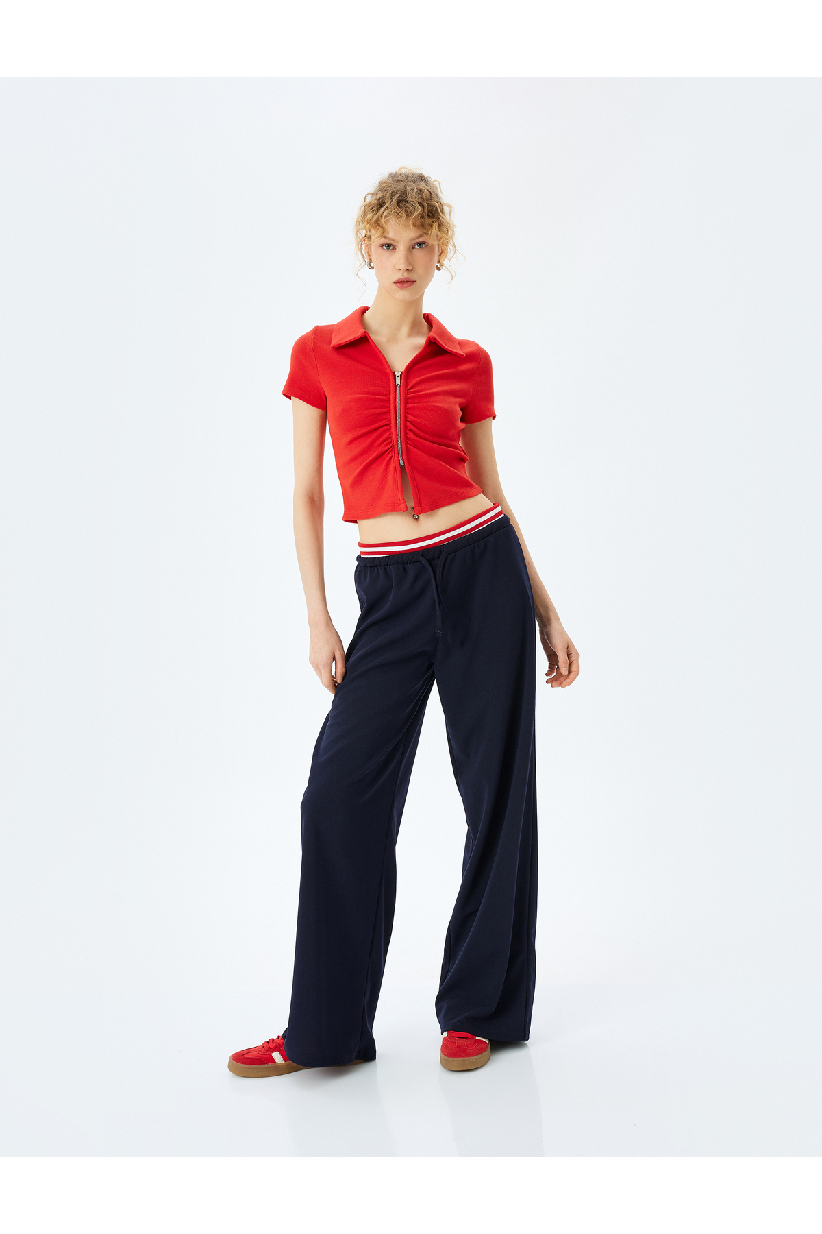 Fermuar Detaylı Slim Fit Drapeli Kısa Kollu Crop Tişört