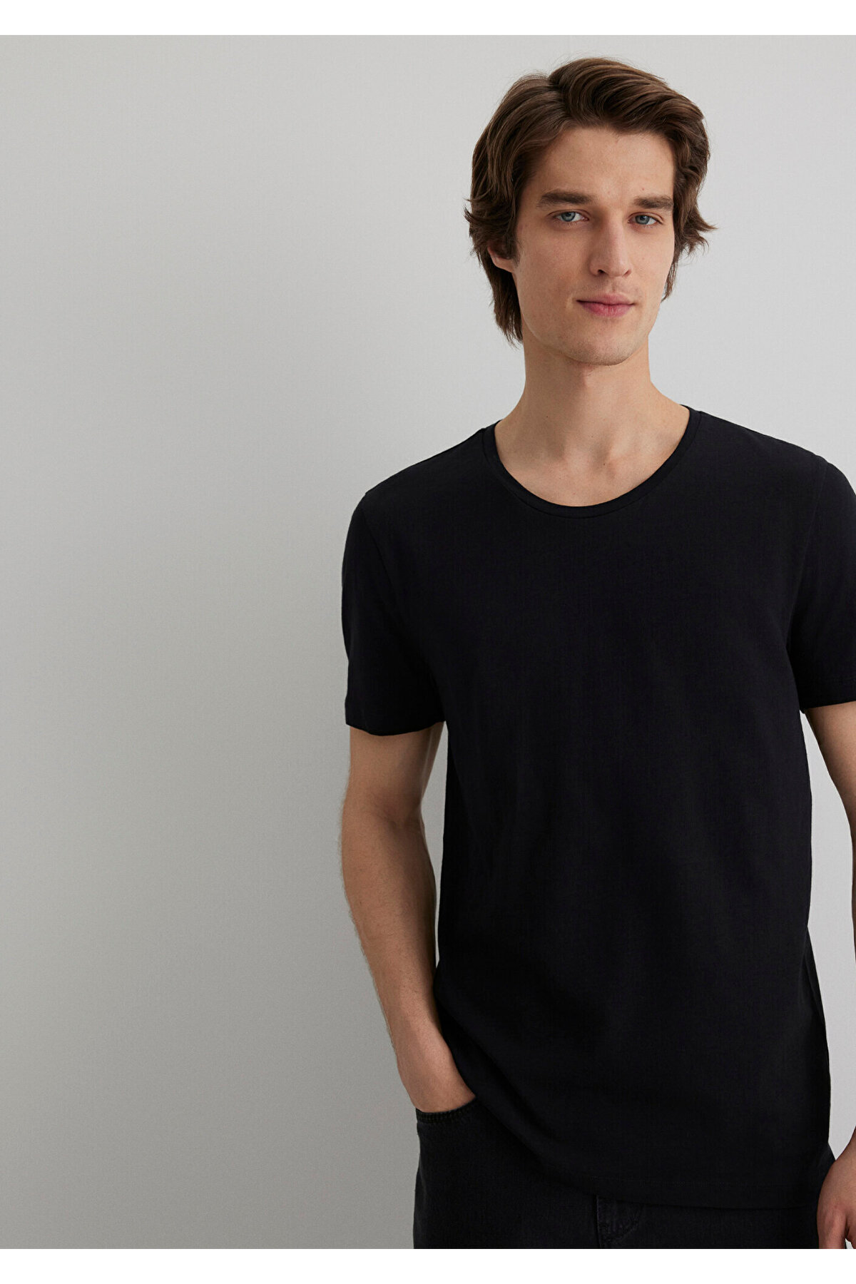 Flamlı Siyah Basic Tişört Fitted / Vücuda Oturan Kesim 064681-900