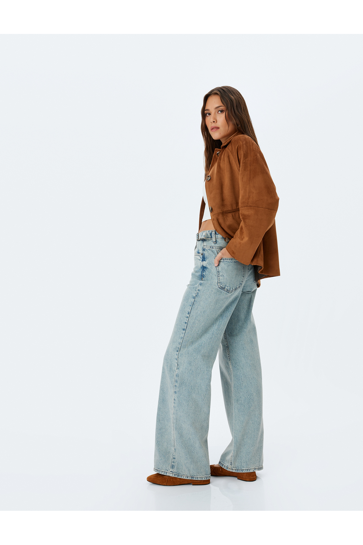 Geniş Paça Kemer Detaylı Cepli Normal Bel Kot Pantolon - Wide Leg Jean