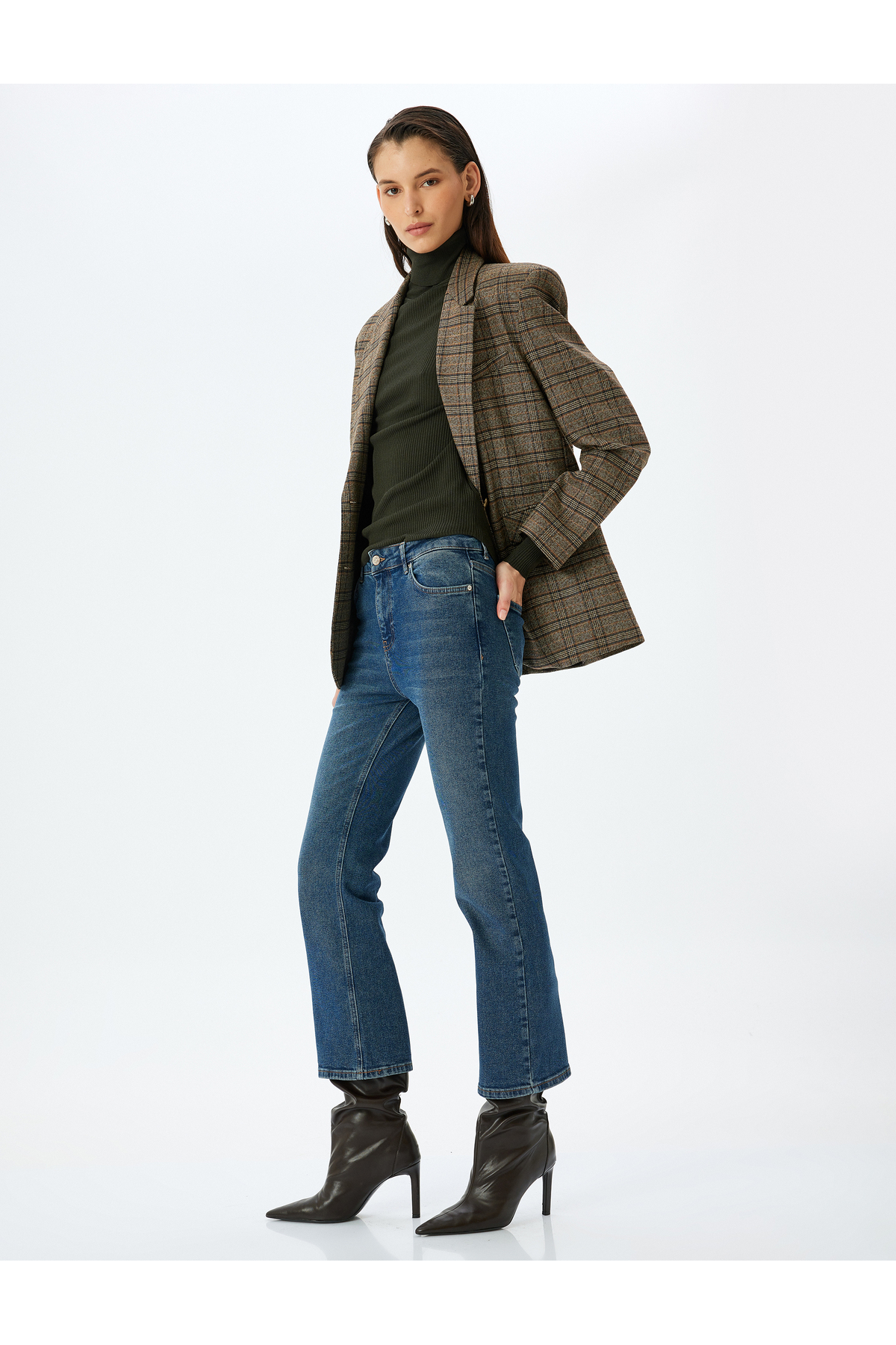 Hafif İspanyol Paça Normal Bel indigo Kadın Jean Pantolon 5SAL40030MD