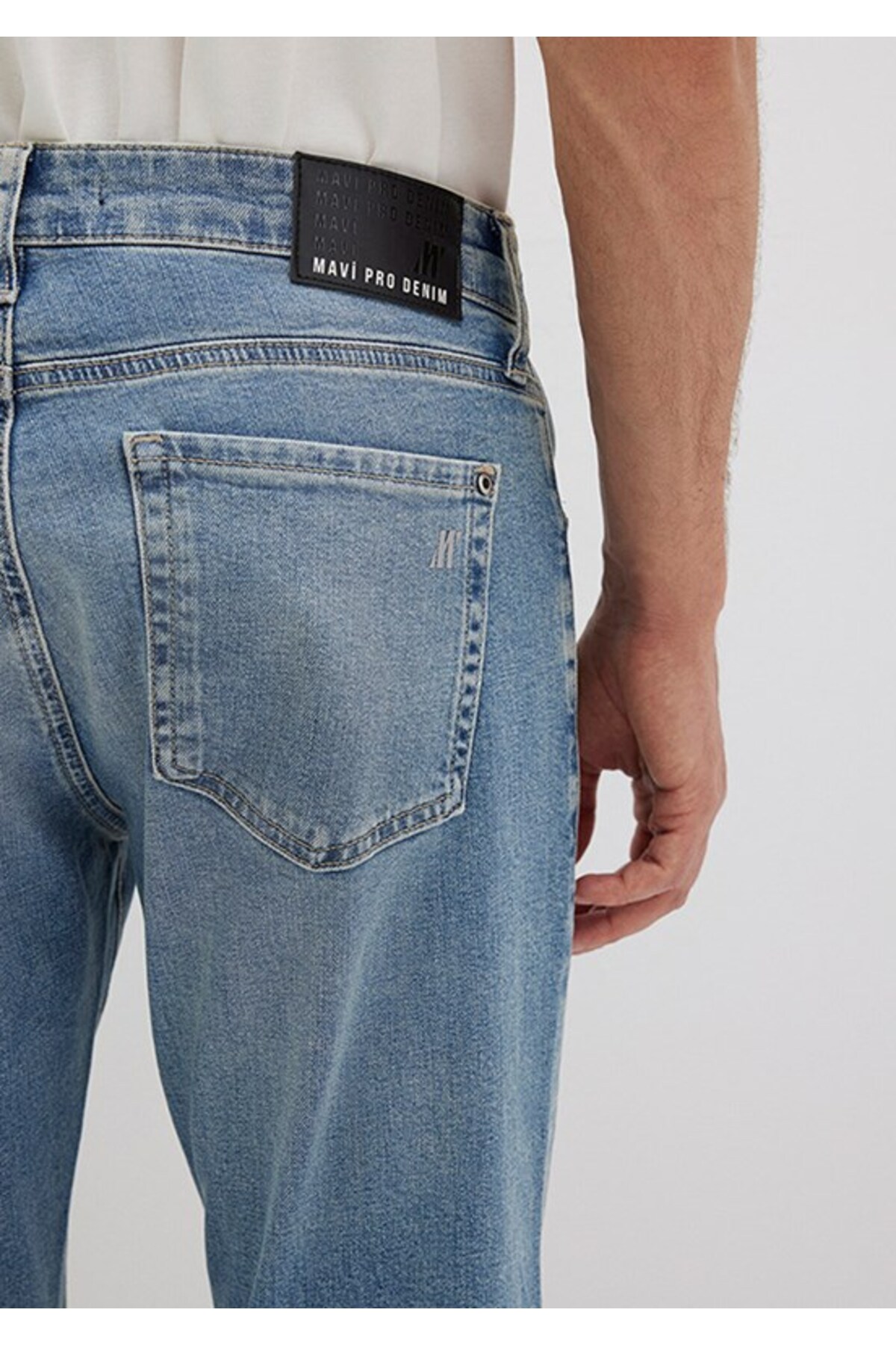 Jake Erkek Jean Pantolon M0042290827