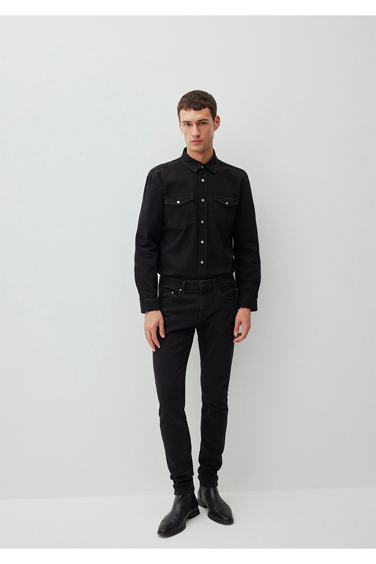 James Deep Smoke Lux Black