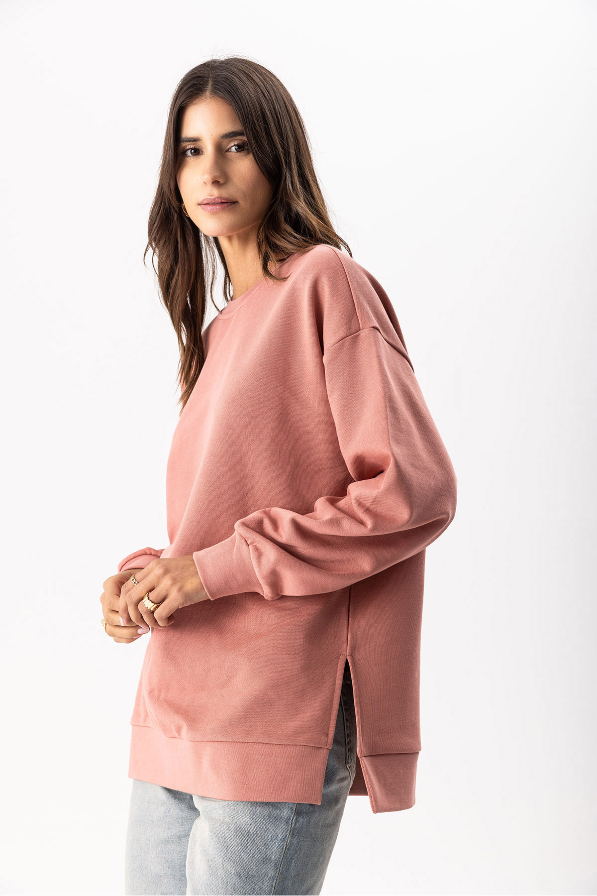 Kadın Bisiklet Yaka Yanı Yırtmaçlı Regular Fit 3 İplik Sweatshirt %100 Pamuk - Gülkurusu