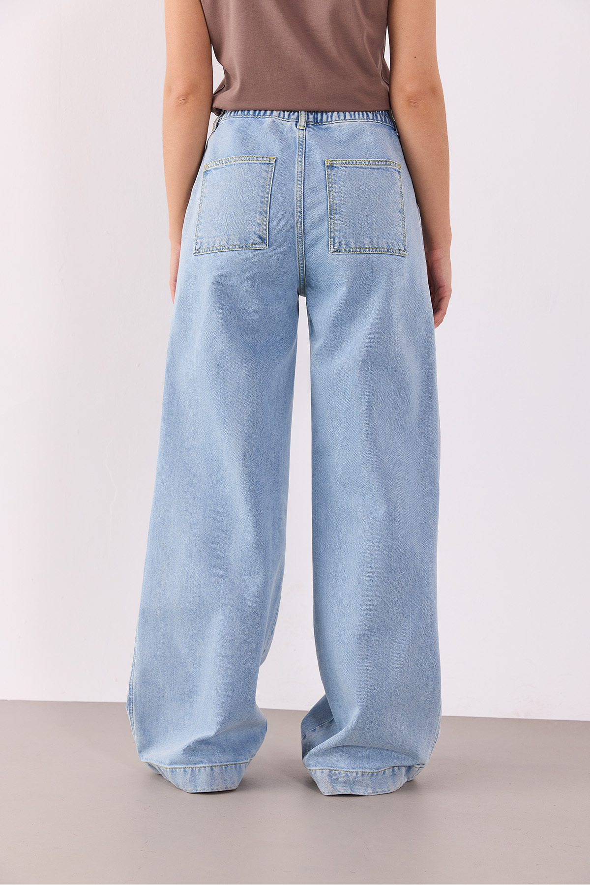 Kadın Leila Beli Lastikli Wide Leg Lyocell Sky Blue Jean Pantolon - Sky Blue