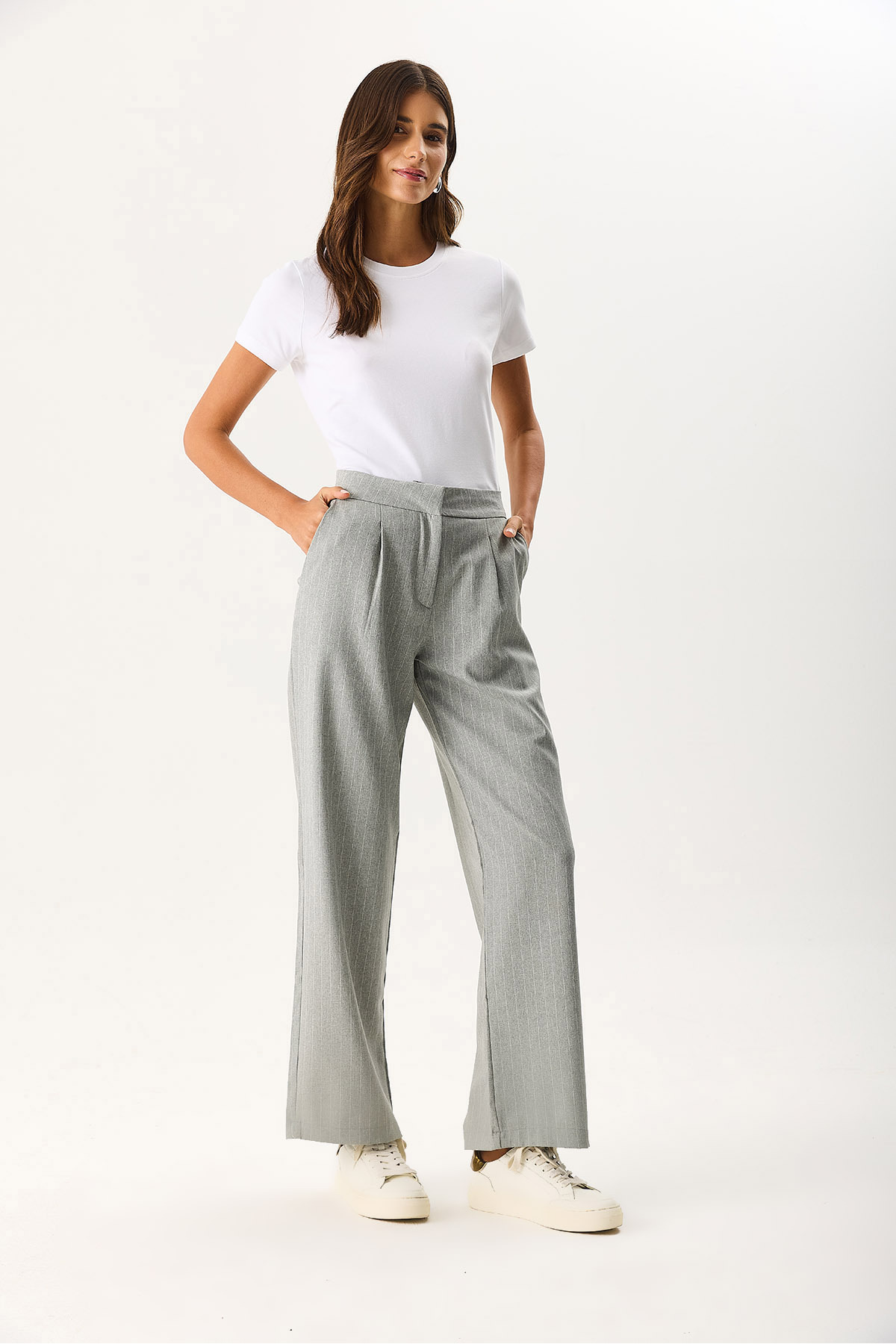 Kadın Wide Leg Gabardin Pantolon - Gri - Beyaz Çizgili