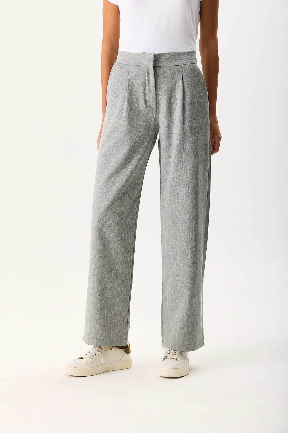 Kadın Wide Leg Gabardin Pantolon - Gri - Beyaz Çizgili