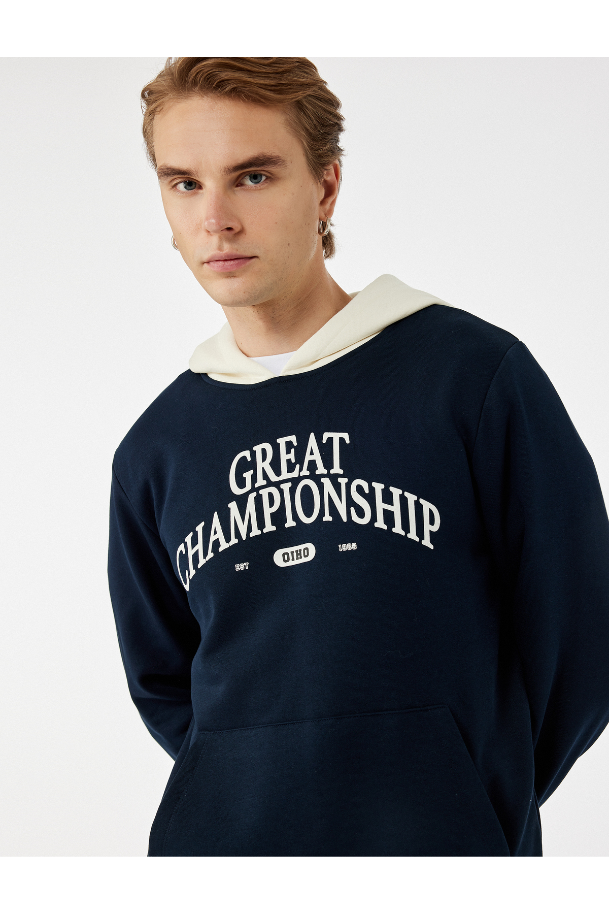 Kanguru Cepli Uzun Kollu Baskılı Şardonlu Renk Kontrastlı Kapşonlu Sweatshirt