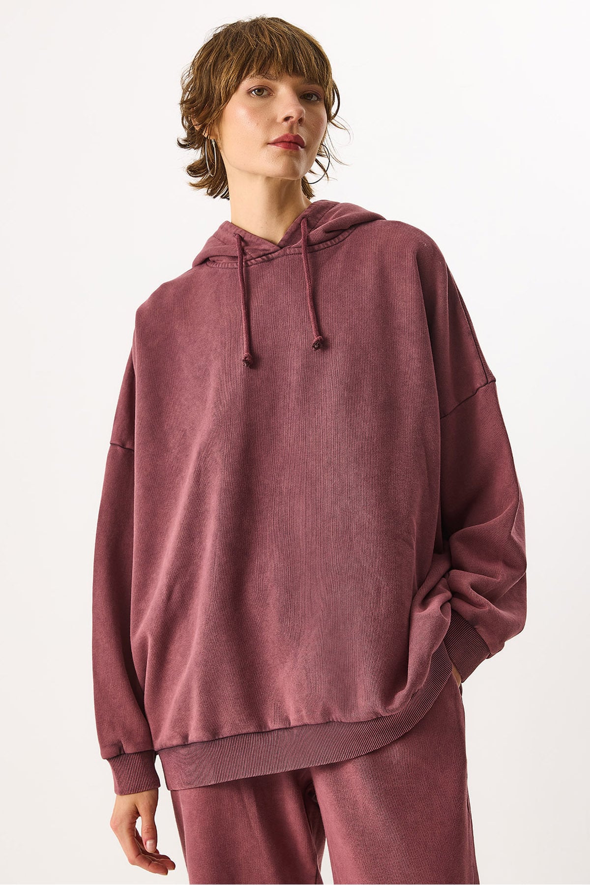 Kapüşonlu Regular Fit Yıkamalı %100 Pamuk Sweatshirt - BORDO