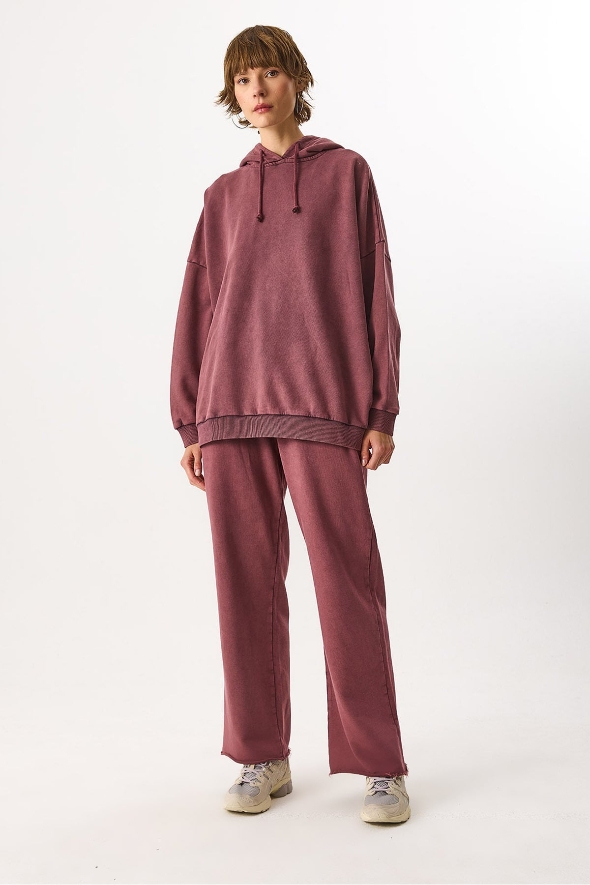 Kapüşonlu Regular Fit Yıkamalı %100 Pamuk Sweatshirt - BORDO