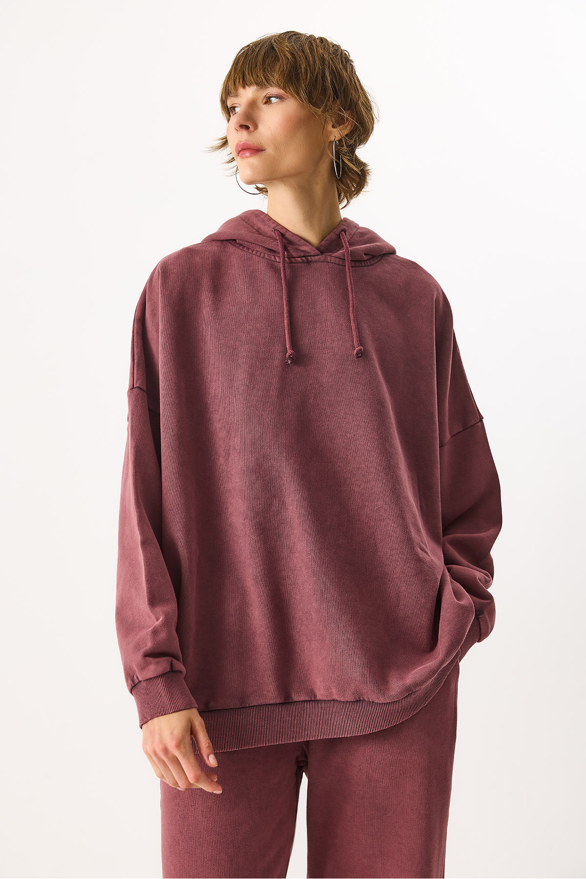 Kapüşonlu Regular Fit Yıkamalı %100 Pamuk Sweatshirt - BORDO