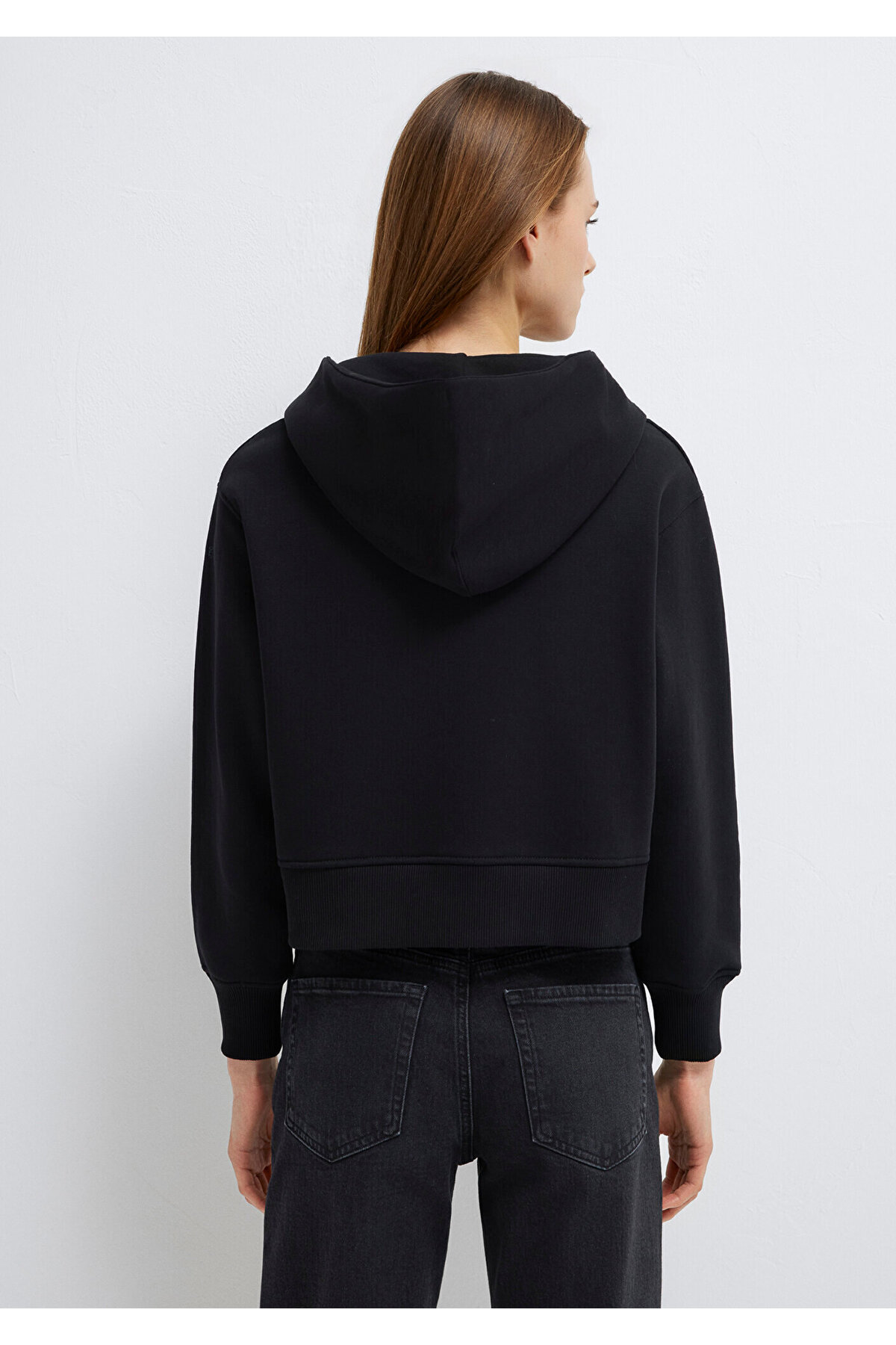 Kapüşonlu Siyah Basic Crop Sweatshirt 1S10388-900