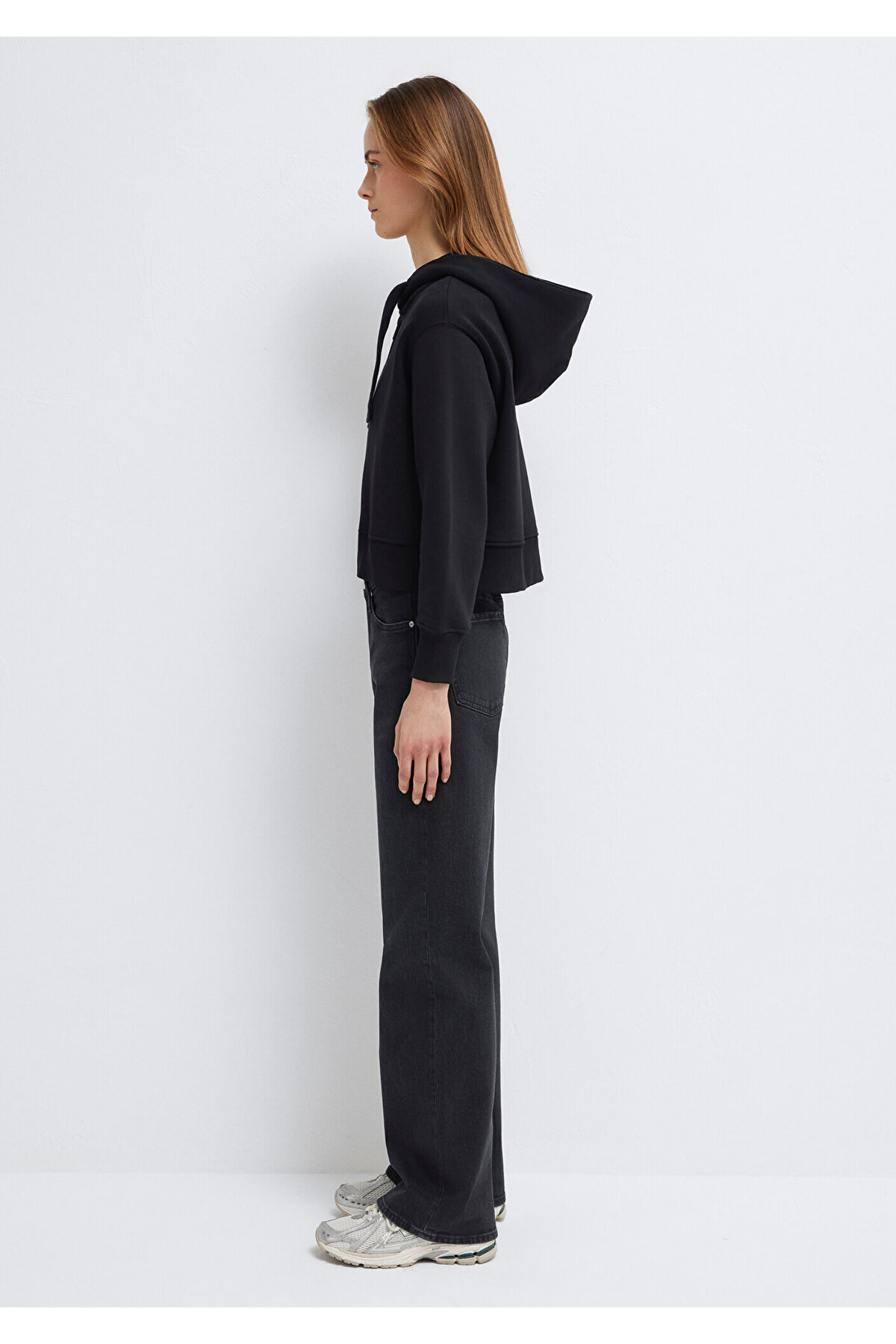 Kapüşonlu Siyah Basic Crop Sweatshirt 1S10388-900