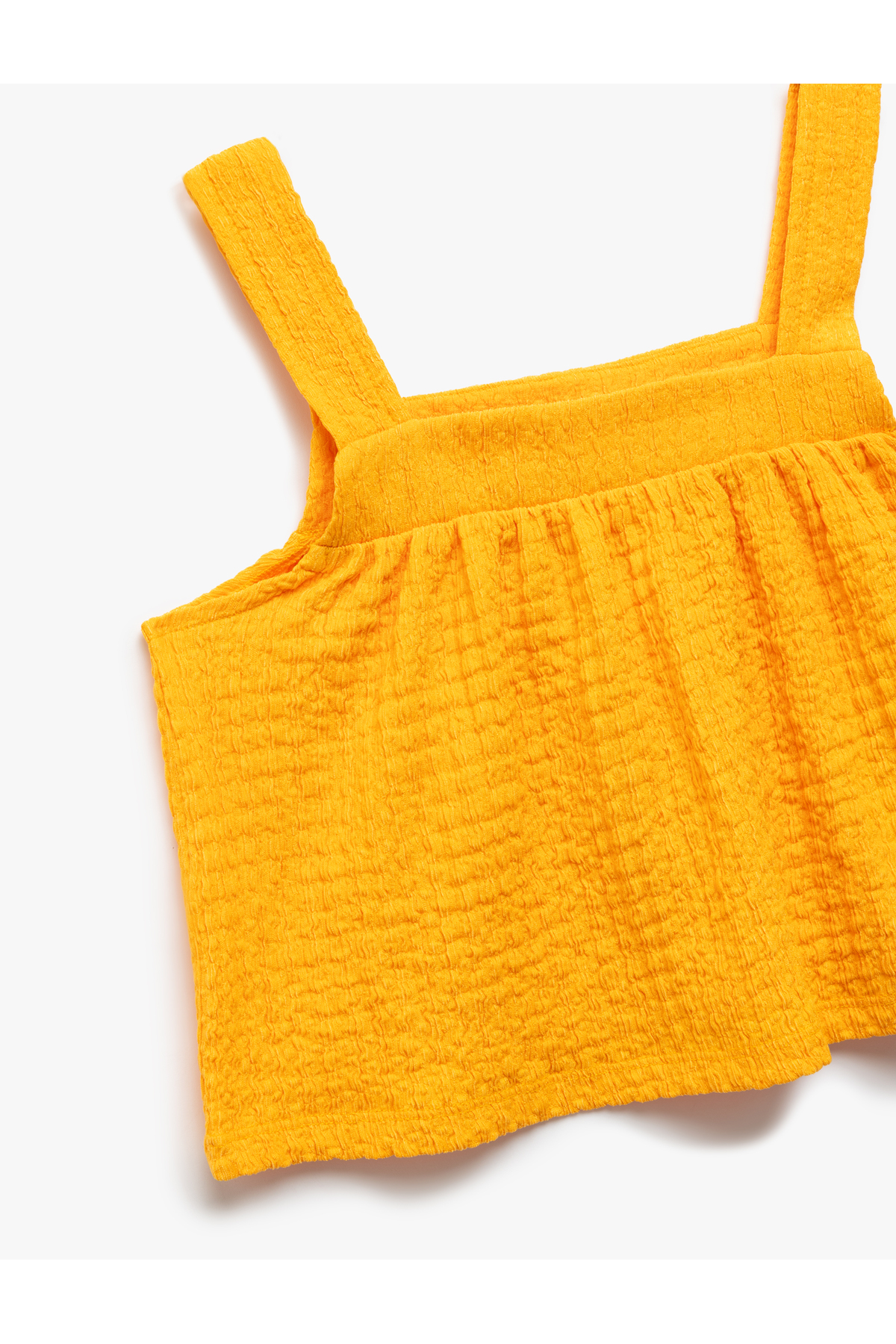 Kare Yaka Dokulu Askılı Crop Bluz