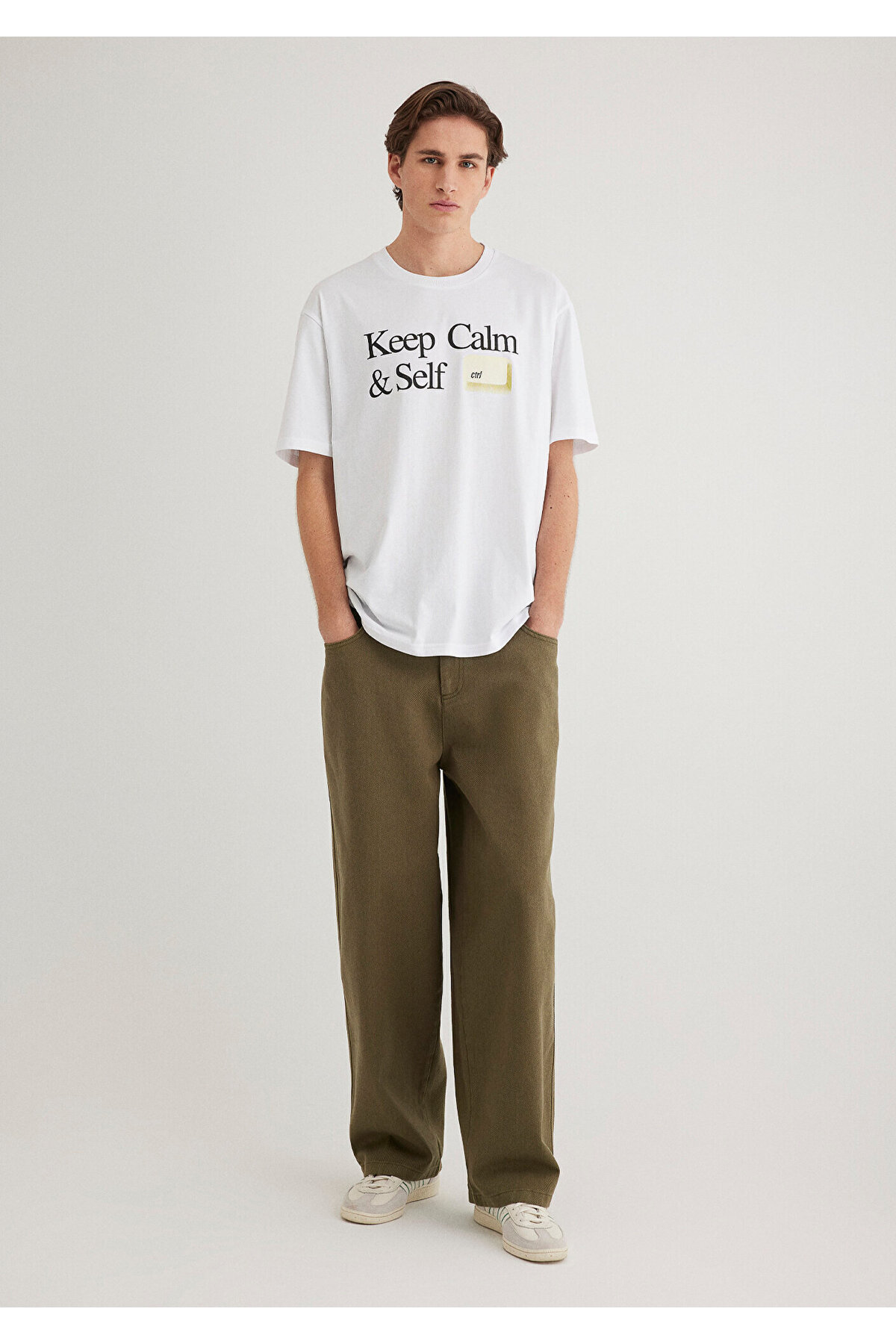Keep Calm Baskılı Beyaz Tişört Loose Fit / Bol Rahat Kesim 0612463-620