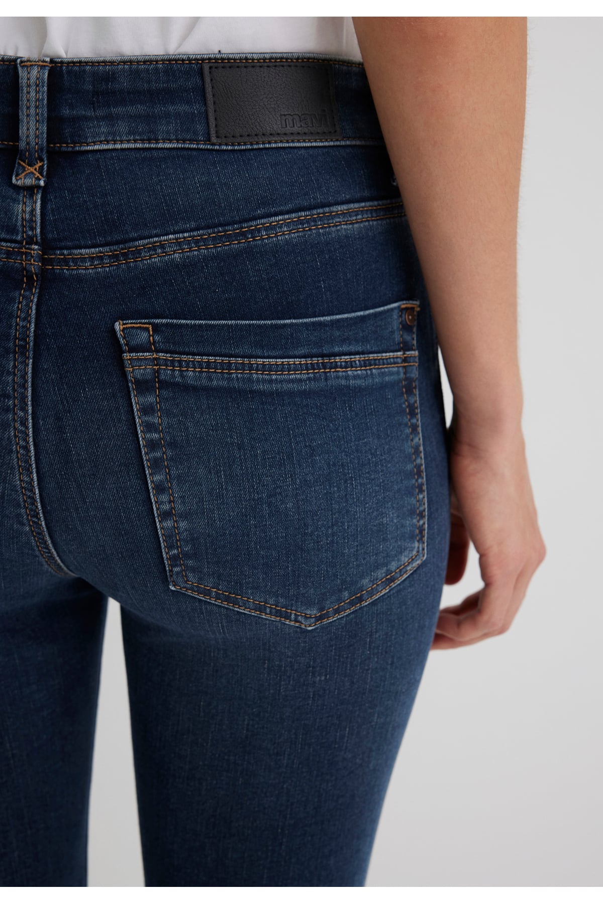 Kendra Ink Brushed Mürekkep Mavisi Lyocell Tencel TM Karışımlı Jean Pantolon 1074690056