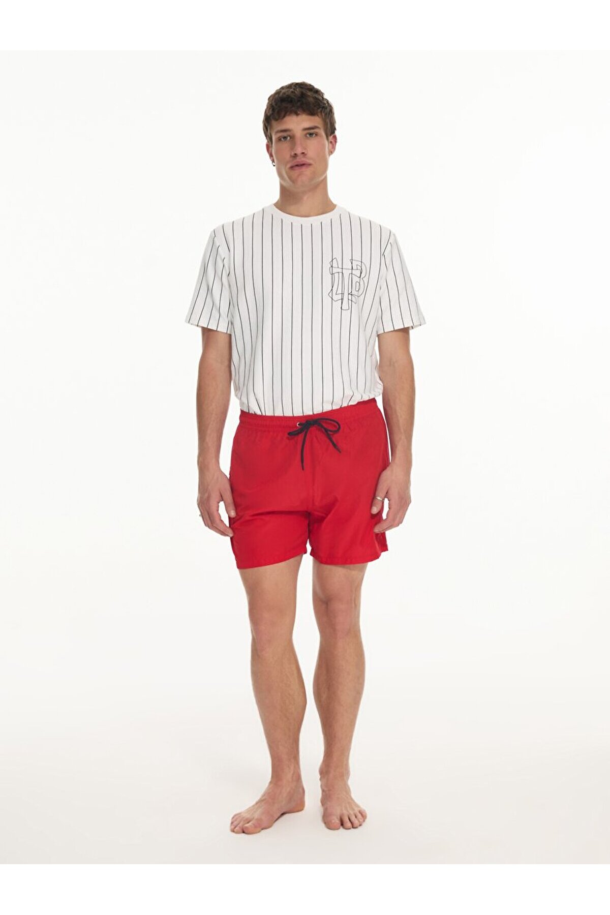 Kırmızı Deniz Şort