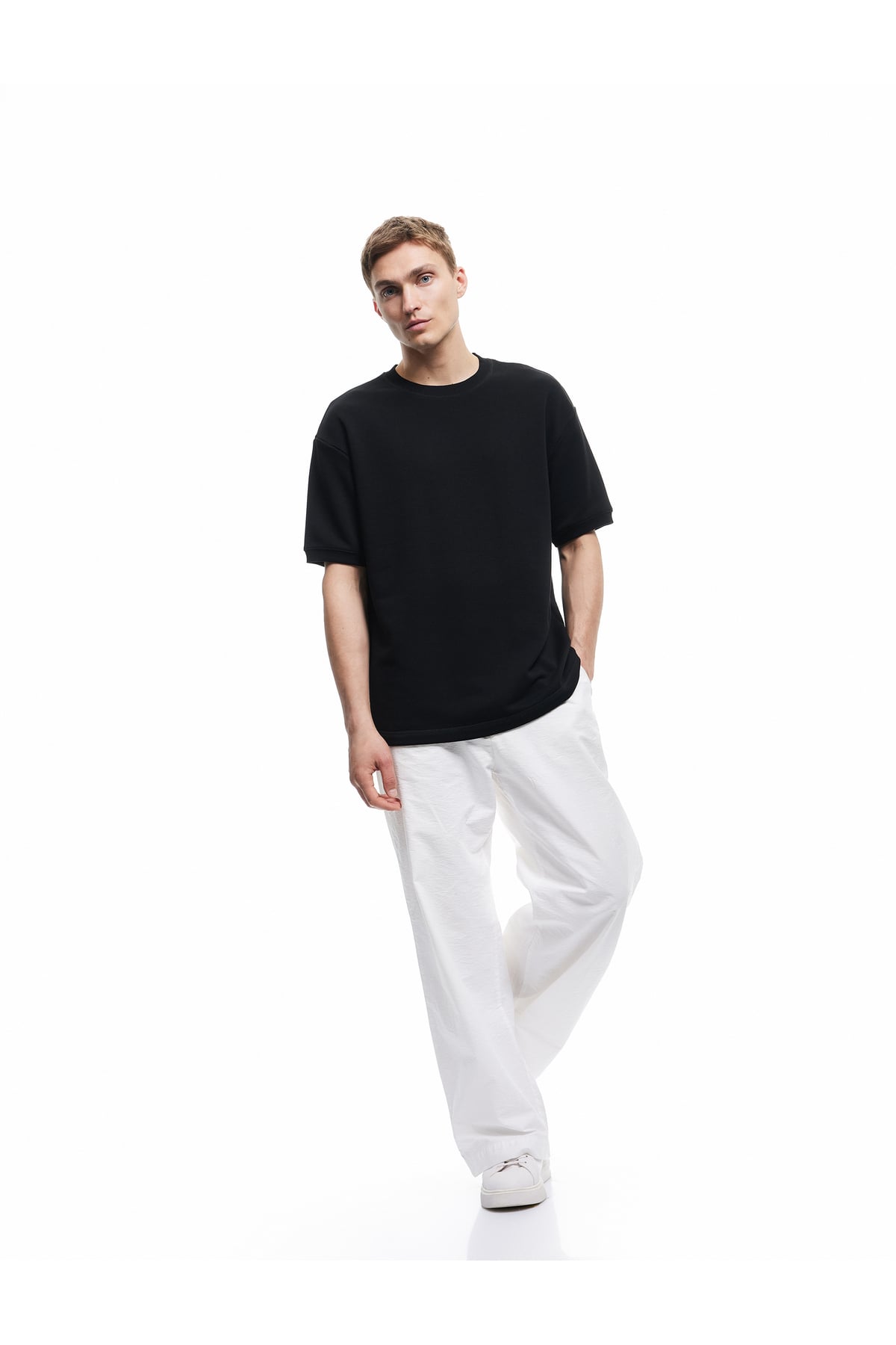 Kısa Kollu Bisiklet Yaka Tok Kumaş Şardonlu Basic Oversize Tişört