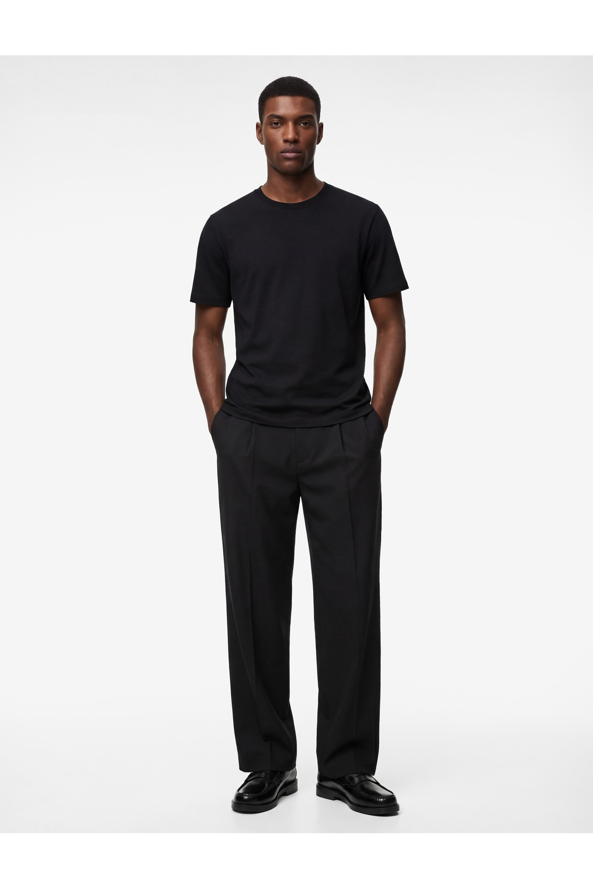Kısa Kollu Pamuklu Bisiklet Yaka Basic Slim Fit Tişört