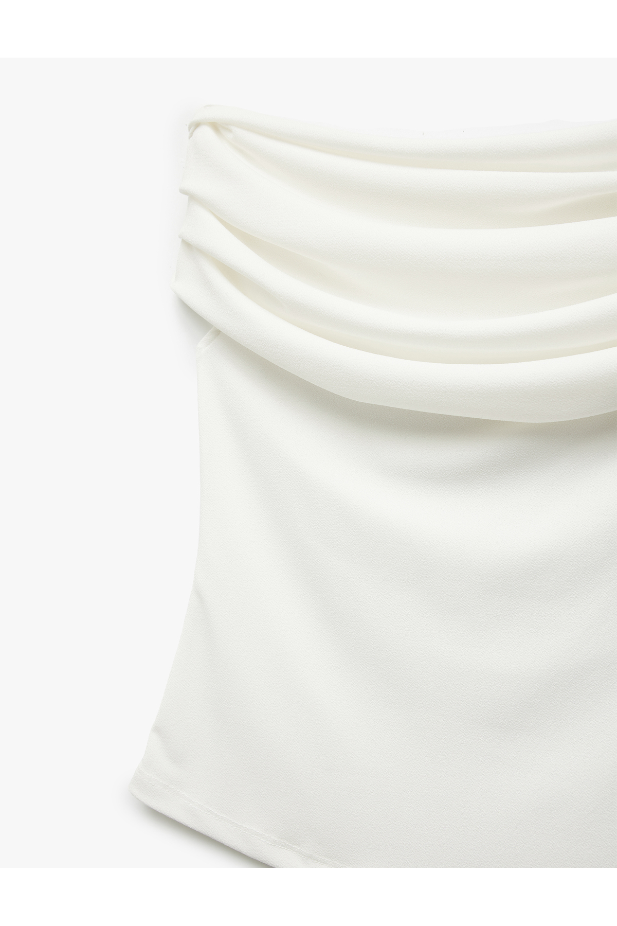 Krep Kumaş Drape Detaylı Straplez Bluz