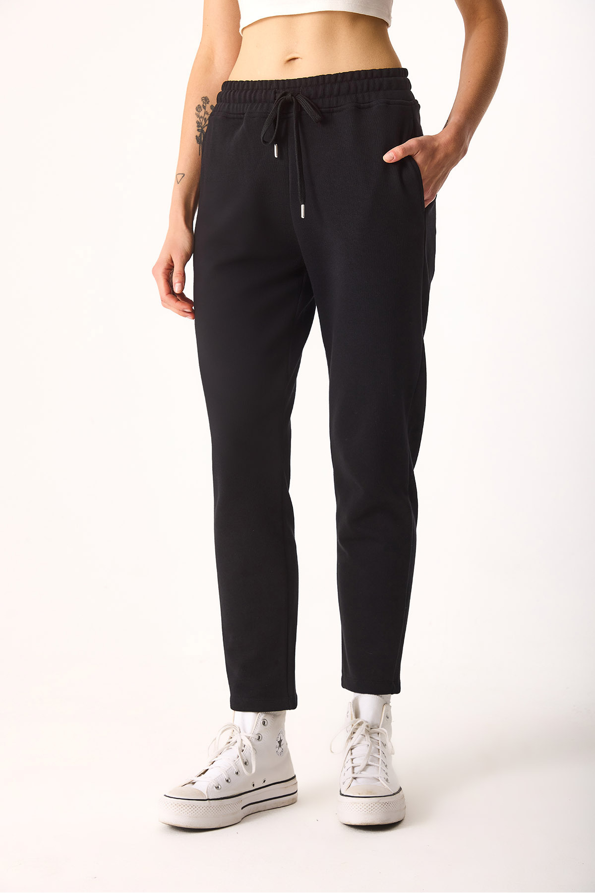 Larissa Regular Fit Pamuklu Eşofman Altı-Siyah