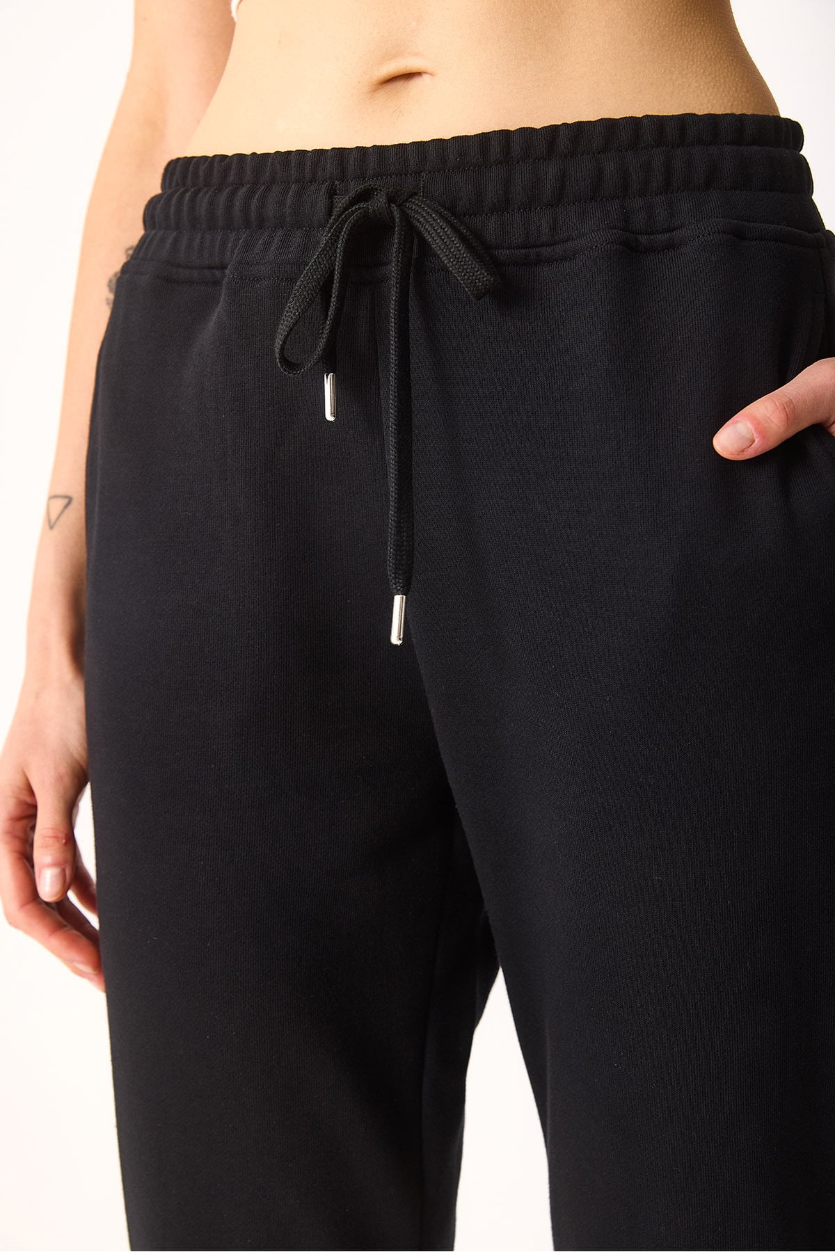 Larissa Regular Fit Pamuklu Eşofman Altı-Siyah