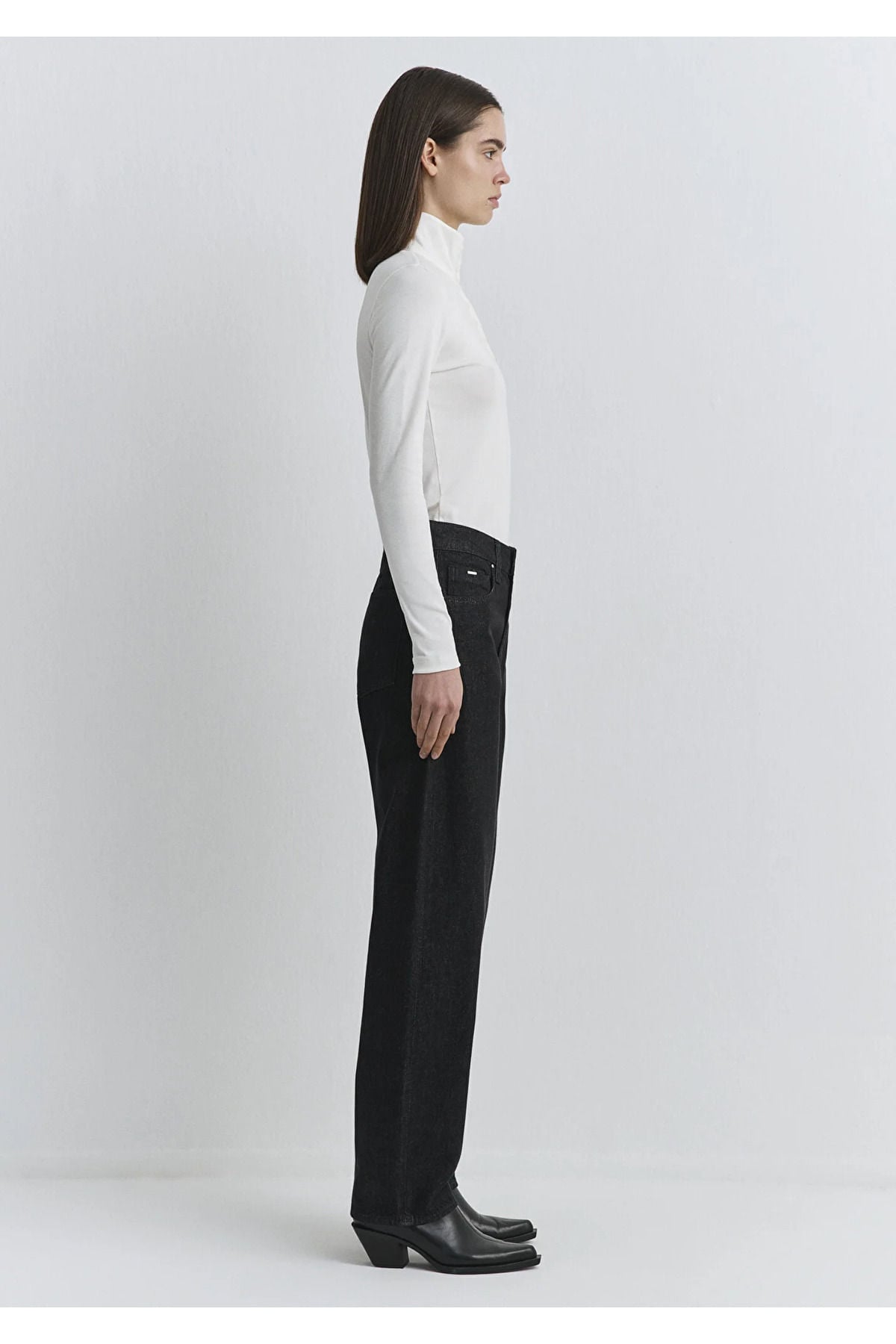 LEILA Rinse Deep Edition