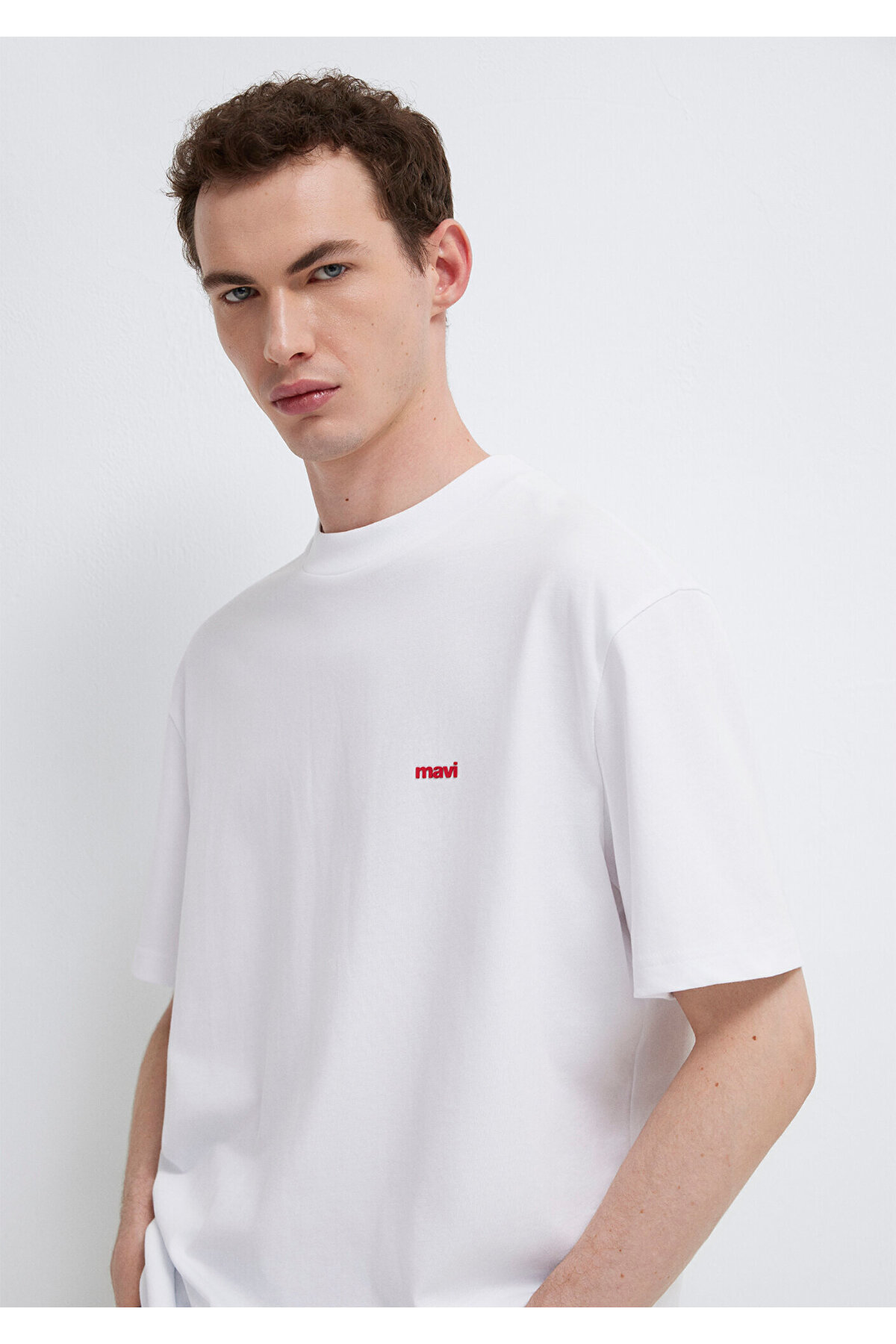 Logo Baskılı Beyaz Basic Tişört Loose Fit / Bol Rahat Kesim 0612216-620