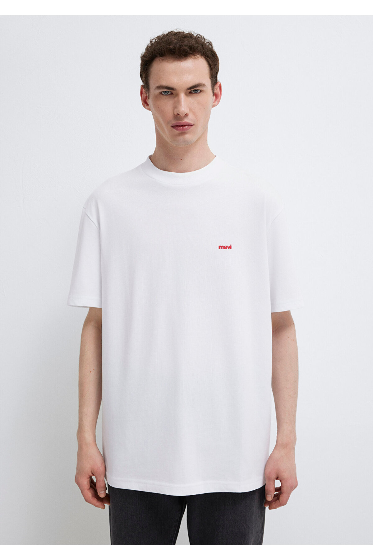 Logo Baskılı Beyaz Basic Tişört Loose Fit / Bol Rahat Kesim 0612216-620
