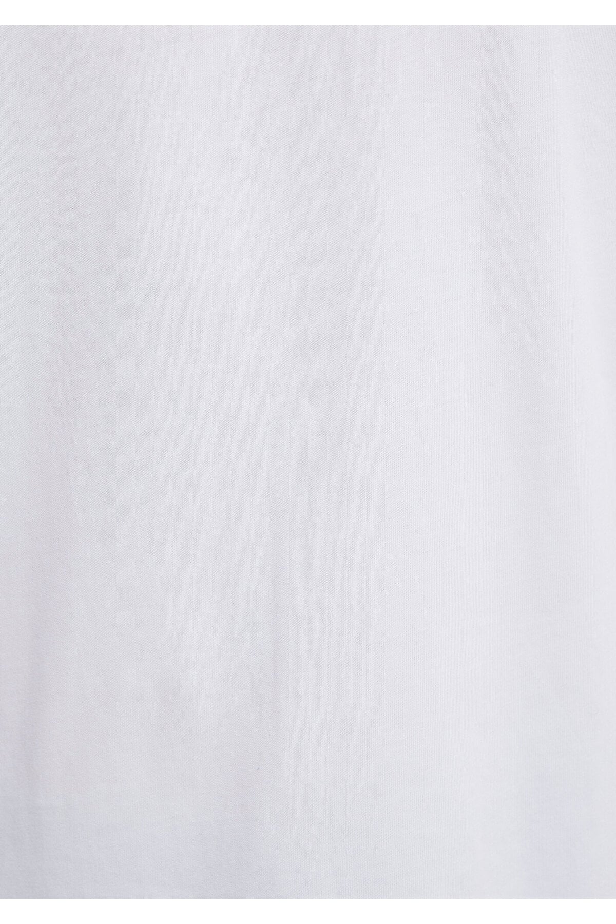 Logo Baskılı Beyaz Tişört Loose Fit / Bol Rahat Kesim 0611807-620