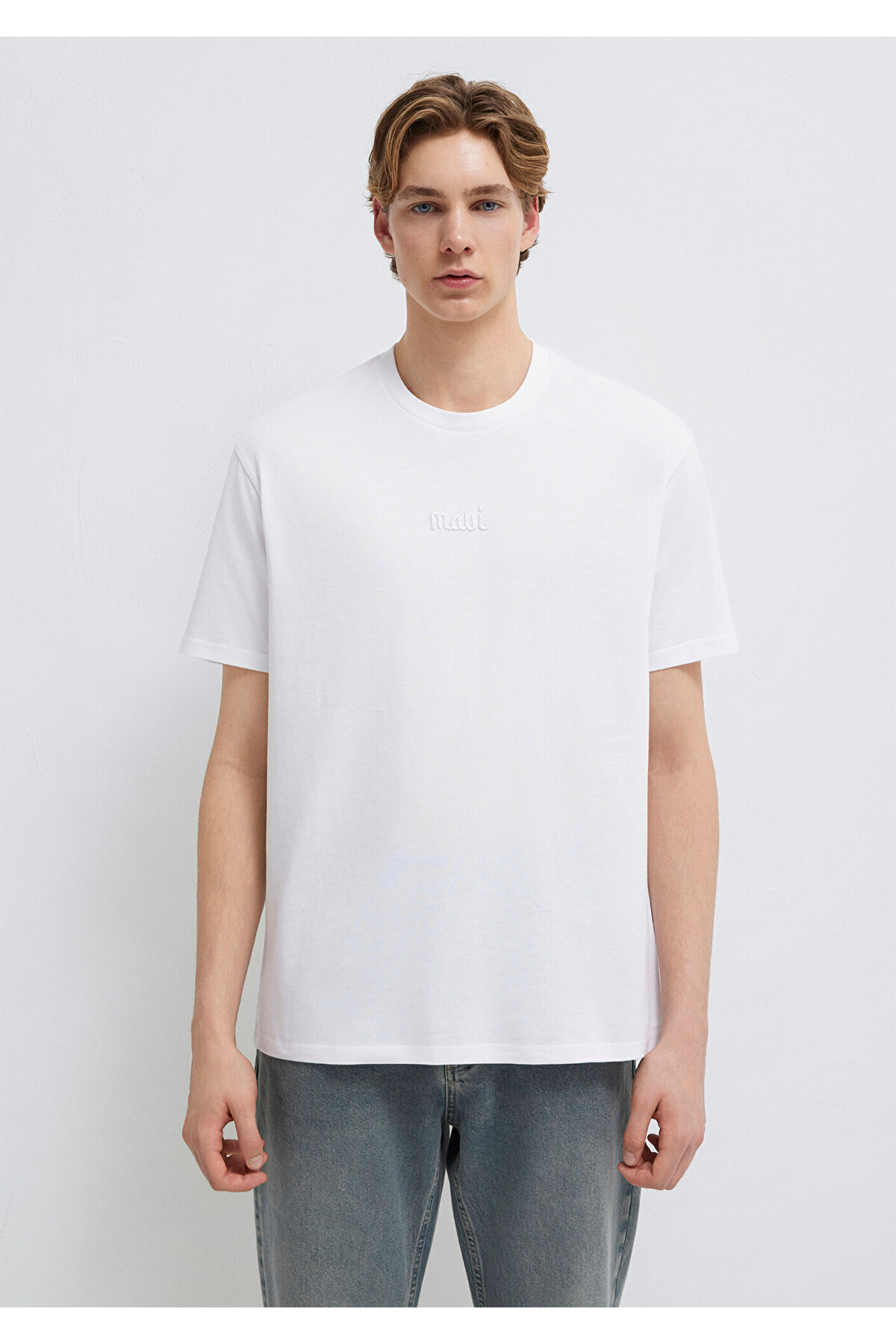Logo Baskılı Beyaz Tişört Loose Fit / Bol Rahat Kesim 0610100-620