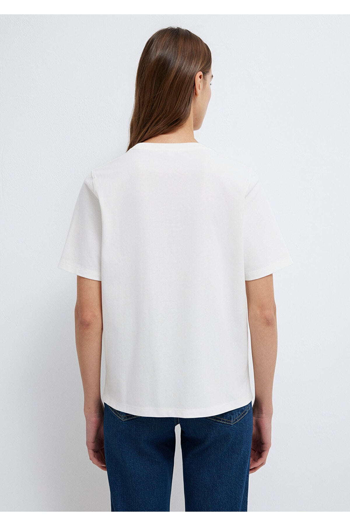 Logo Baskılı Ekru Kadın T-Shirt M1613407-70057