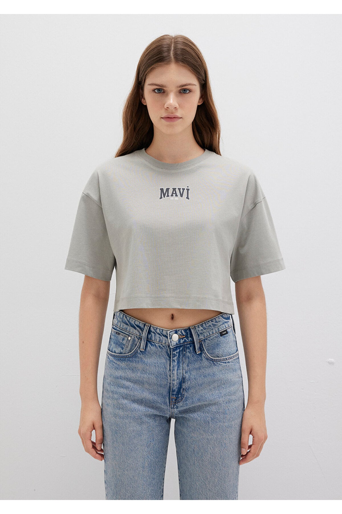 Logo Baskılı Gri Crop Tişört Crop / Kısa Kesim 1613411-70112