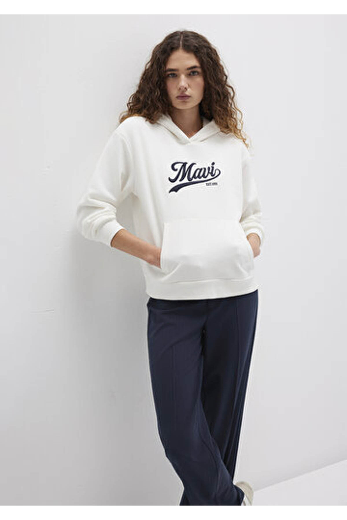 Logo Baskılı Kapüşonlu Beyaz Sweatshirt 1S10420-80194