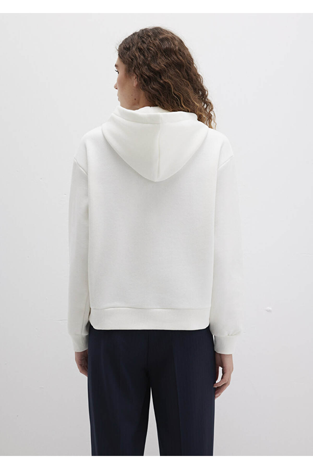 Logo Baskılı Kapüşonlu Beyaz Sweatshirt 1S10420-80194