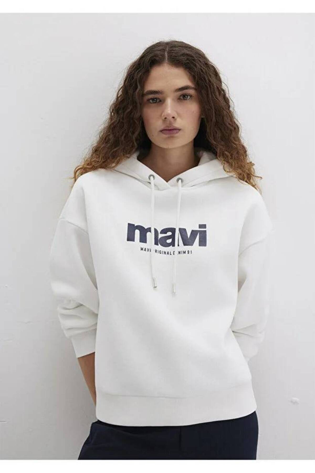 Logo Baskılı Kapüşonlu Ekru Sweatshirt 168334-81964
