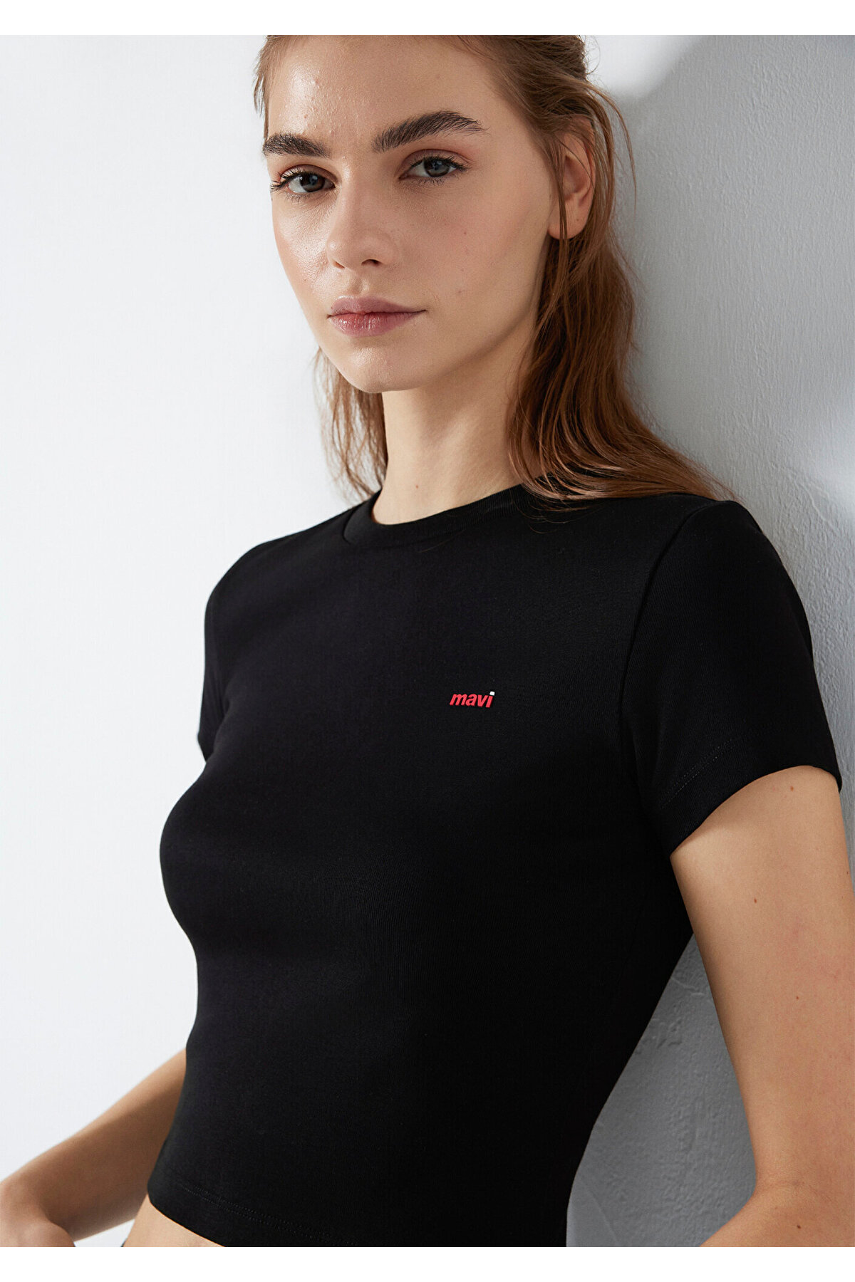 Logo Baskılı Siyah Tişört Fitted / Vücuda Oturan Kesim 1613848-900