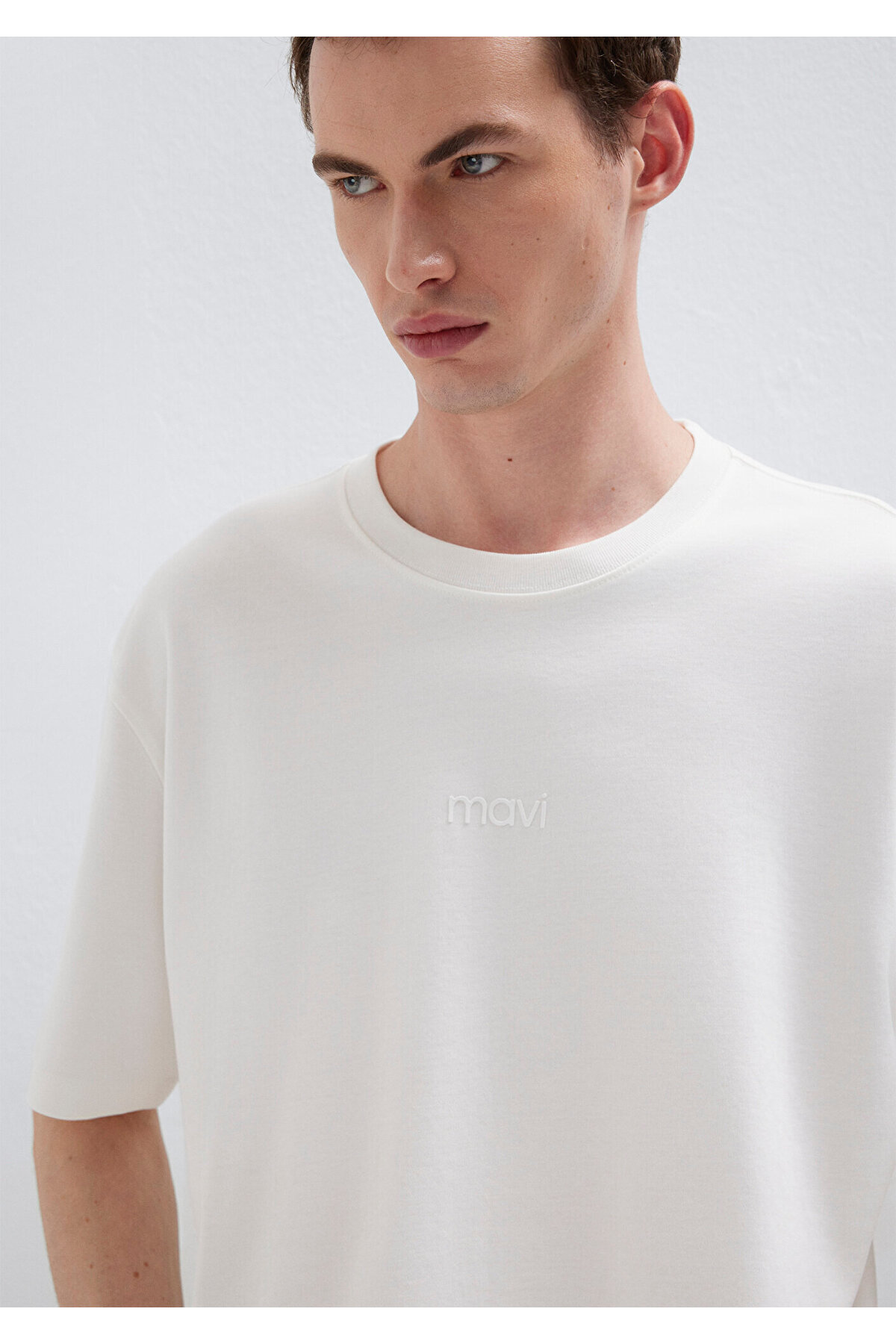 Logo Beyaz Basic İnterlok Tişört Loose Fit / Bol Rahat Kesim 0613102-80194