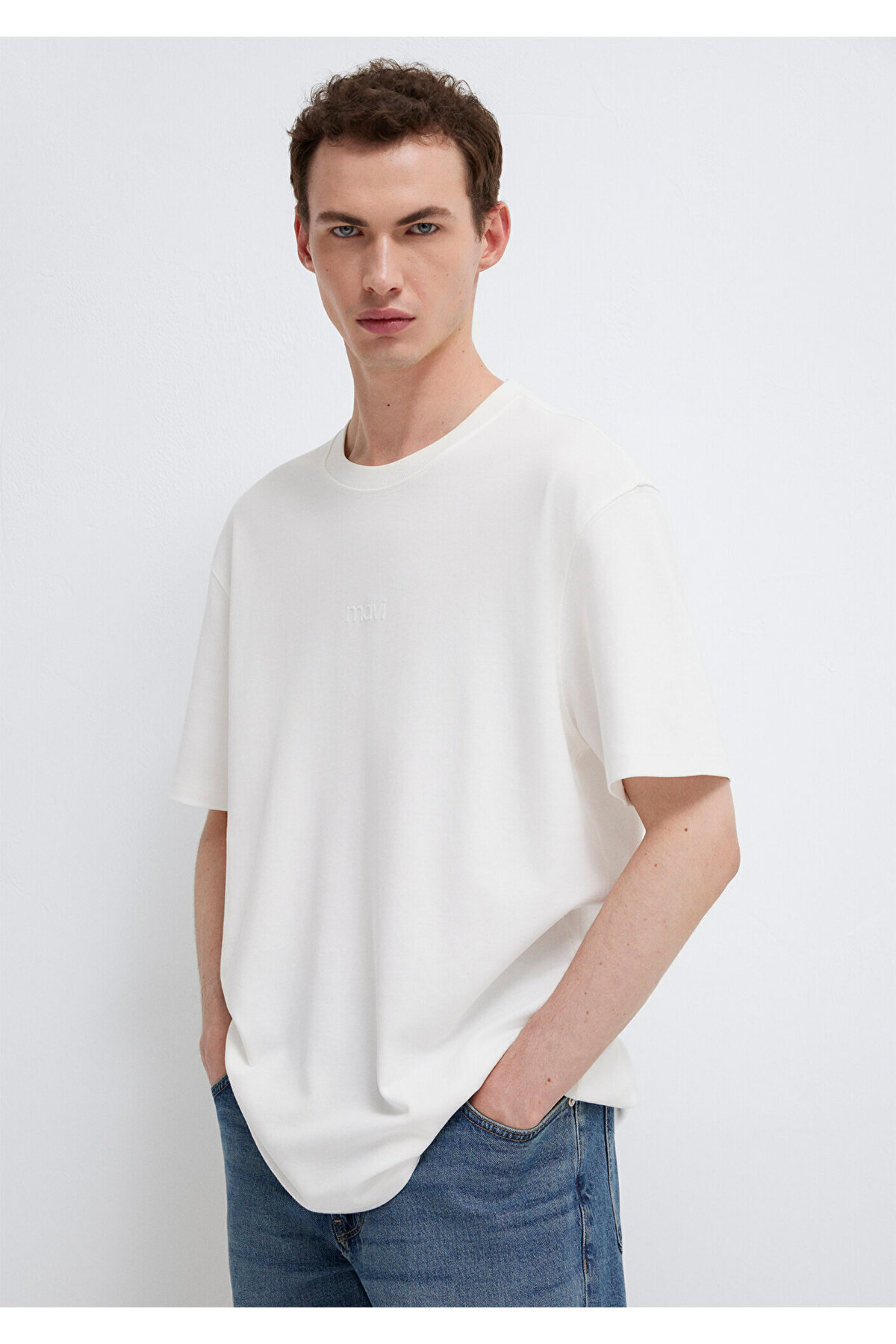 Logo Beyaz Basic İnterlok Tişört Loose Fit / Bol Rahat Kesim 0613102-80194