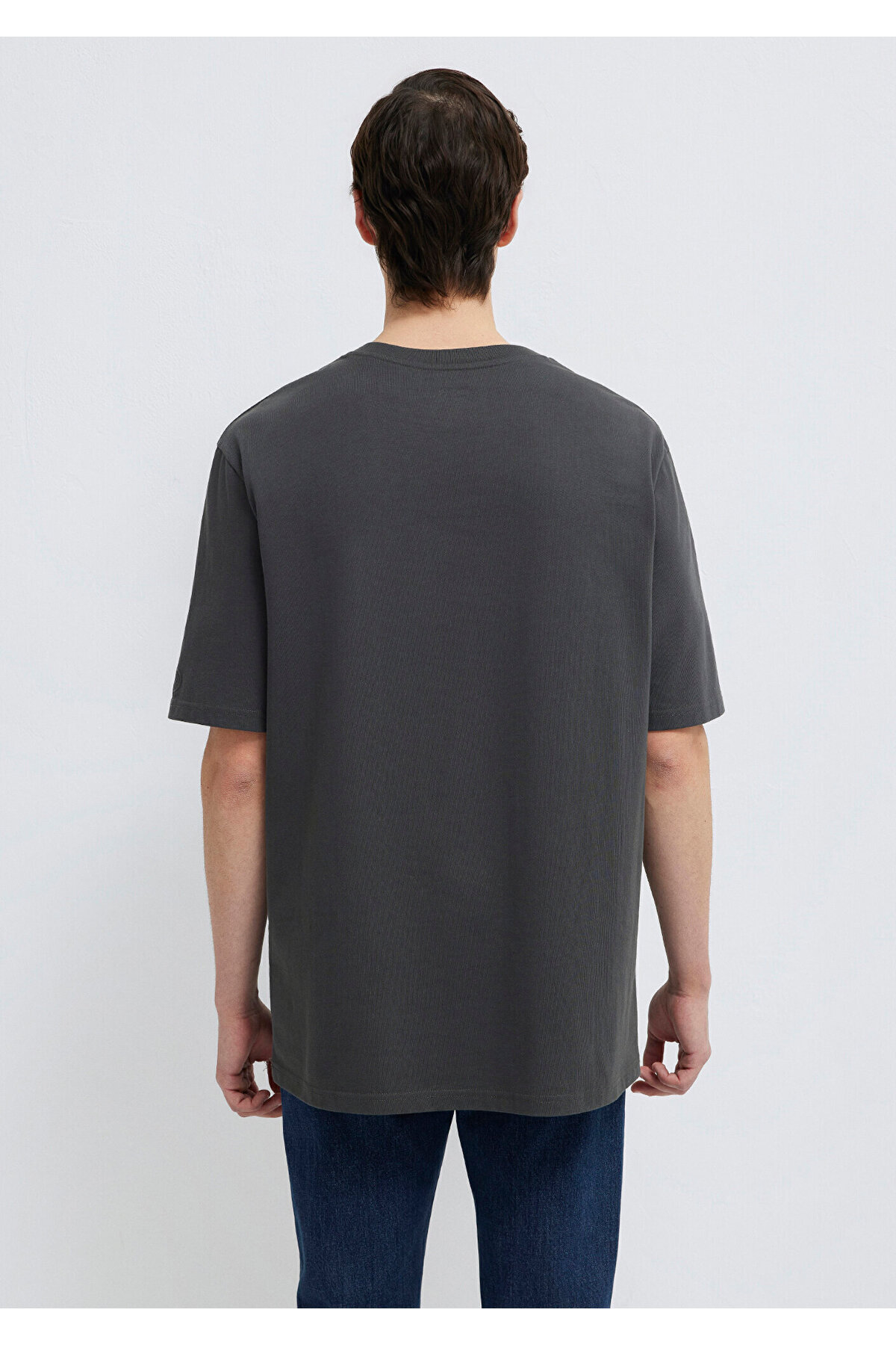 Logo Kol Detaylı Antrasit Basic Tişört Loose Fit / Bol Rahat Kesim 0611924-70092