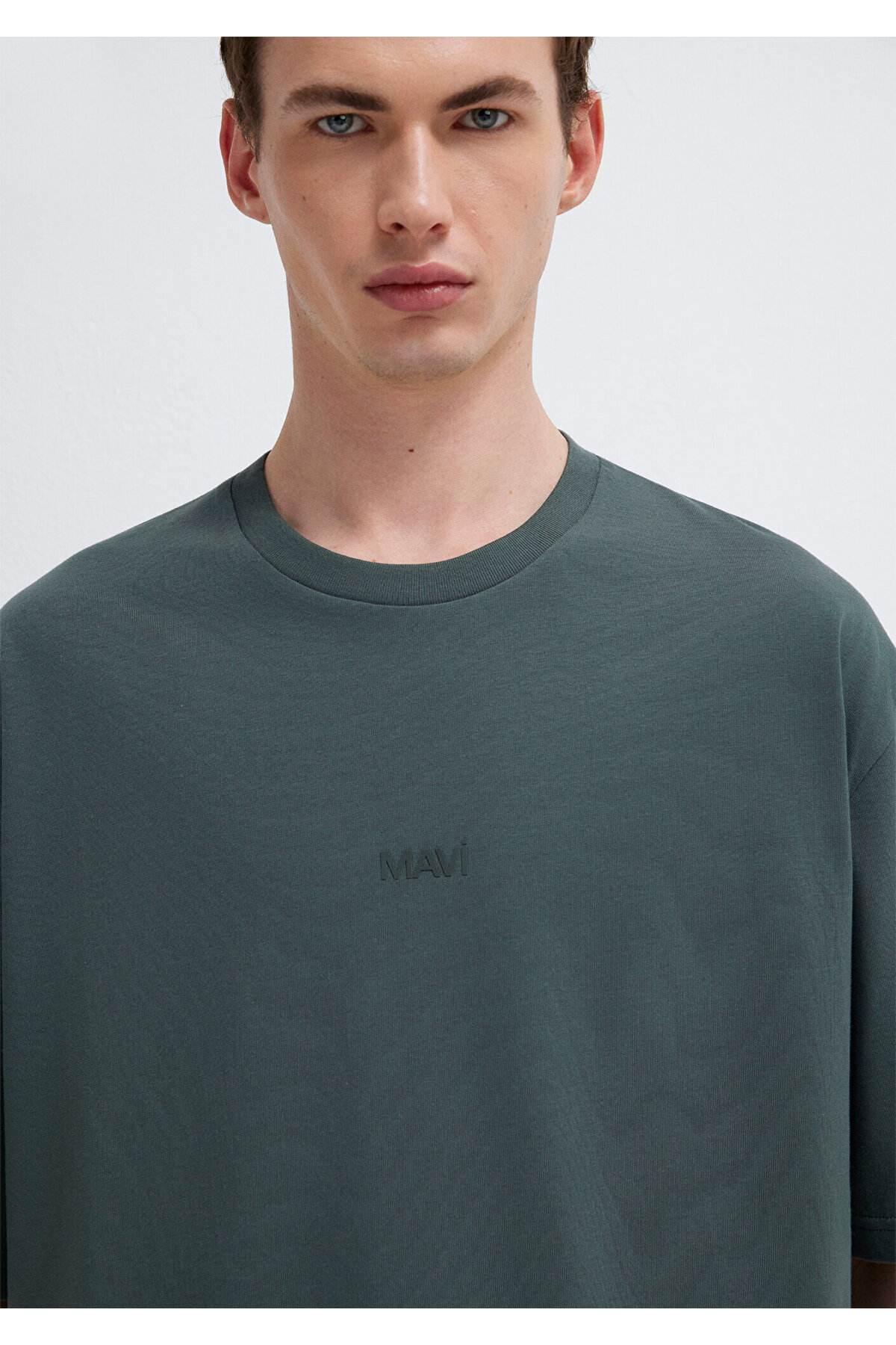 Logo Yeşil Basic Tişört Relaxed Fit / Rahat Kesim 0613093-71598
