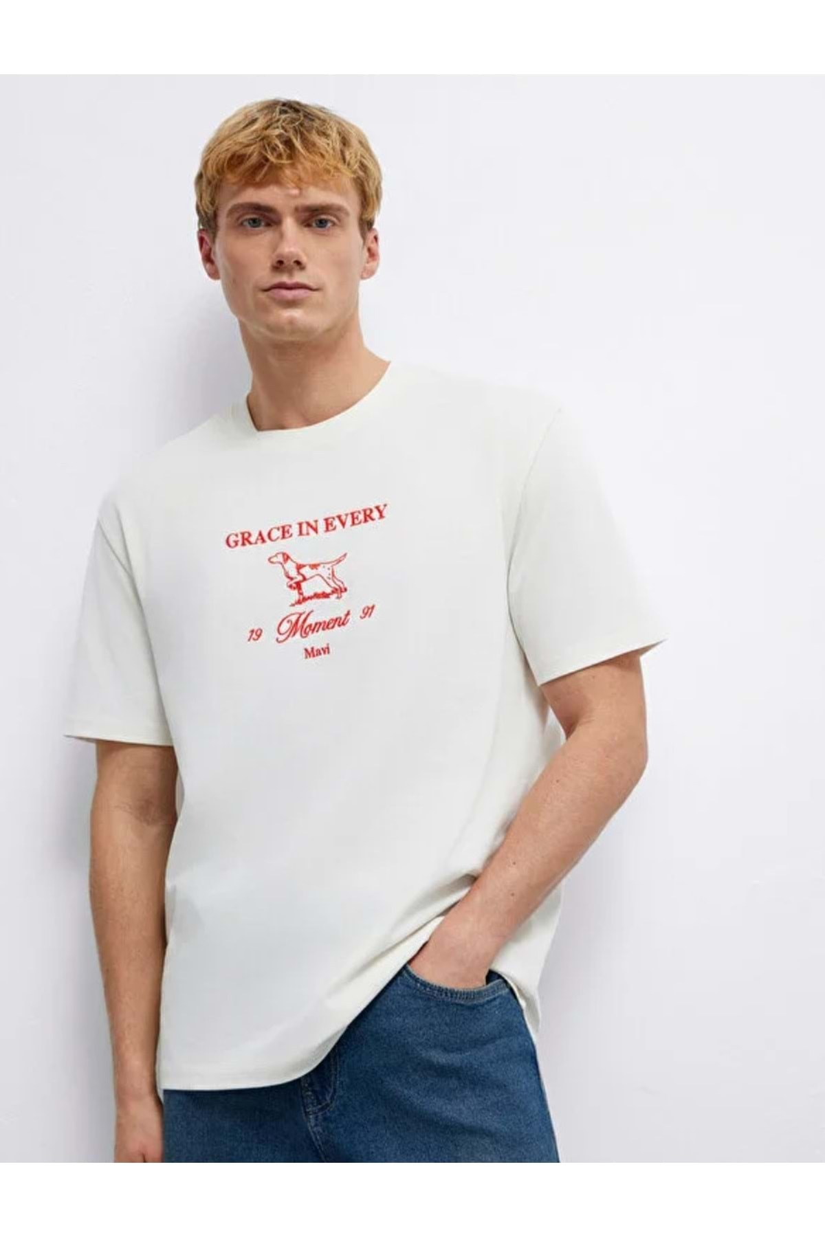 M0613159 Grace In Every Nakışlı Tişört Erkek T-Shirt KIRMIZI