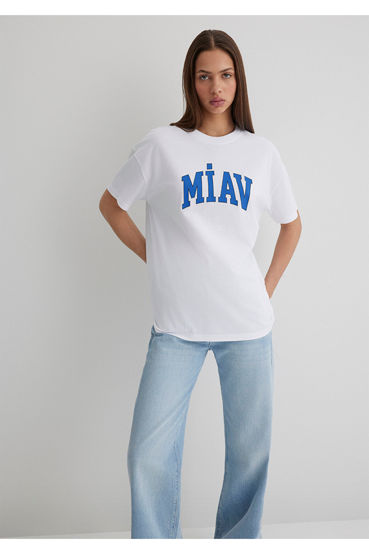 Miav Baskılı Beyaz Tişört Loose Fit / Bol Rahat Kesim 1612457-620